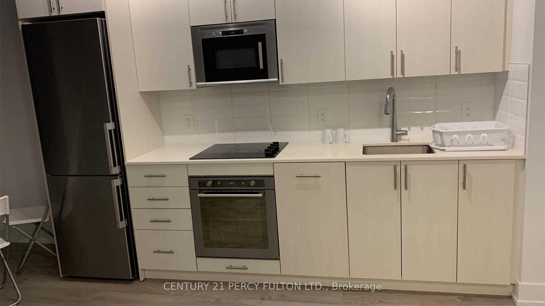 Photo 7 of Unit 810, 2550 Simcoe Street N, Oshawa, Windfields — HOMEH