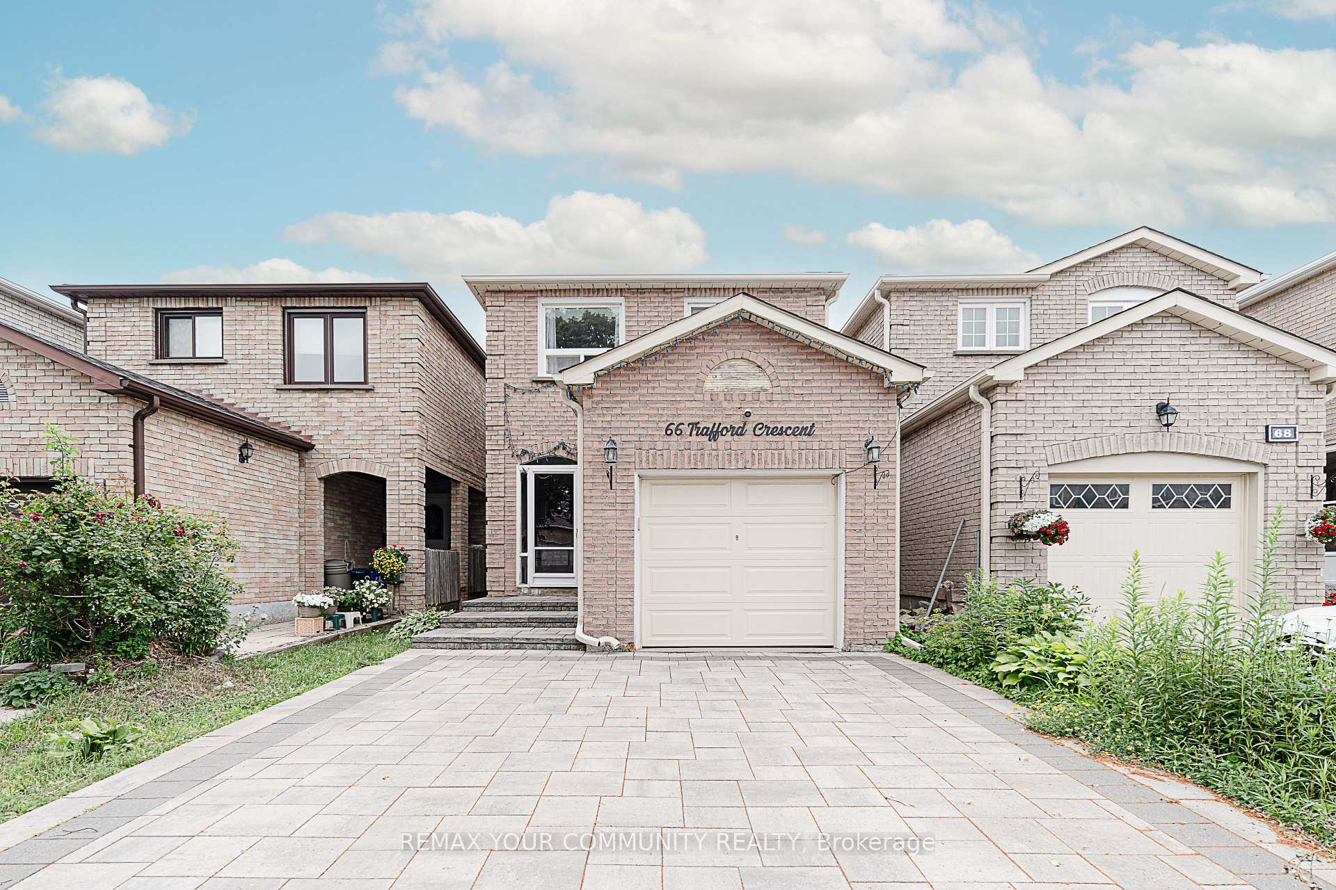 Photo 3 of 66 Trafford Crescent, Markham, Milliken Mills East — HOMEH
