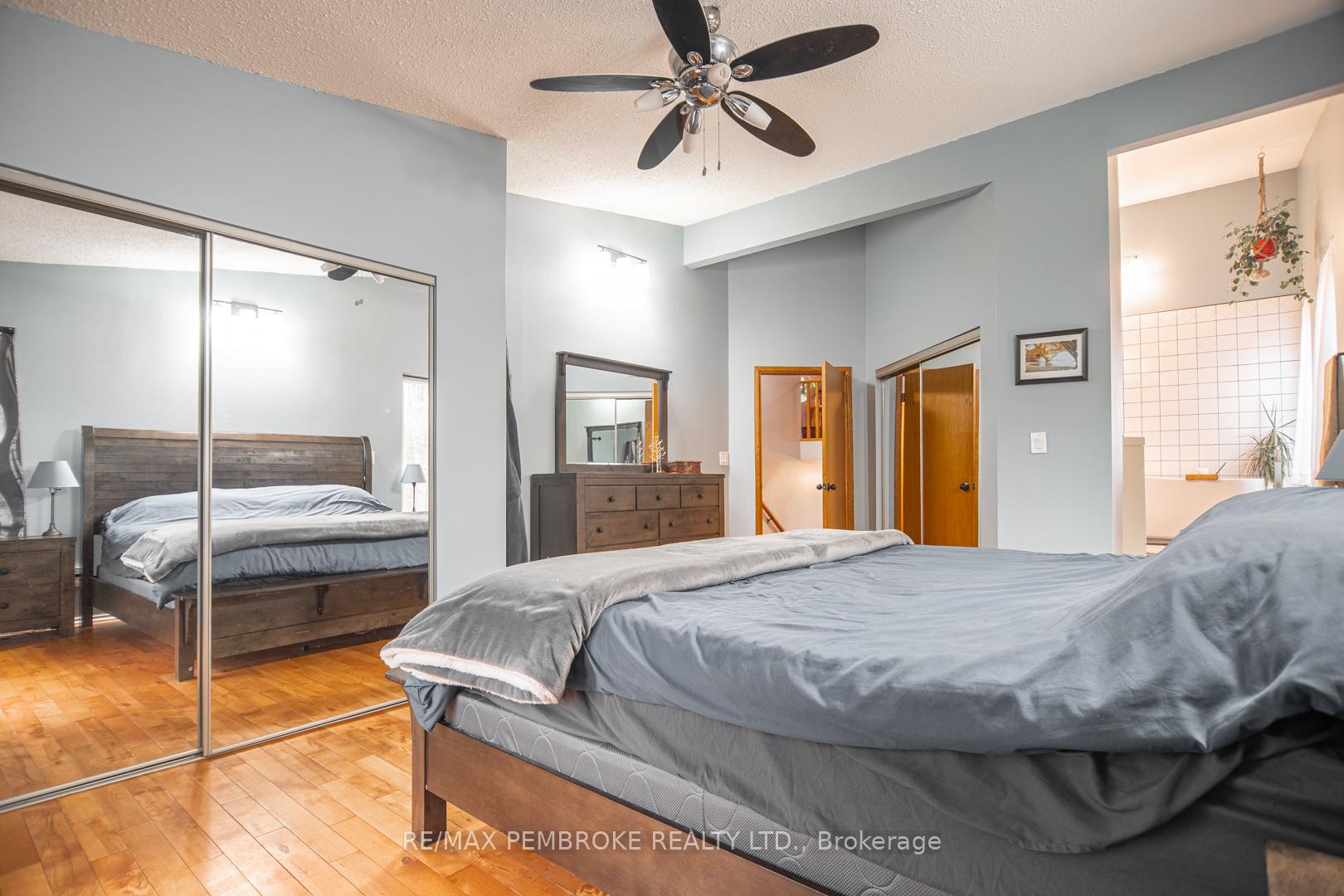 Photo 7 of 177 Sylvan Drive, Petawawa, Petawawa — HOMEH
