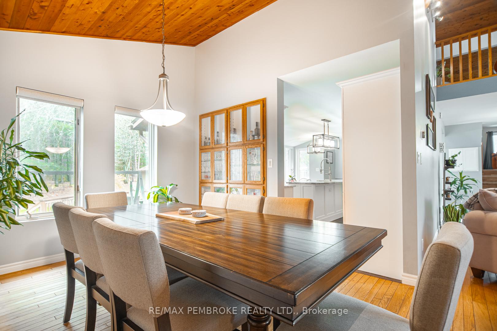 Photo 18 of 177 Sylvan Drive, Petawawa, Petawawa — HOMEH