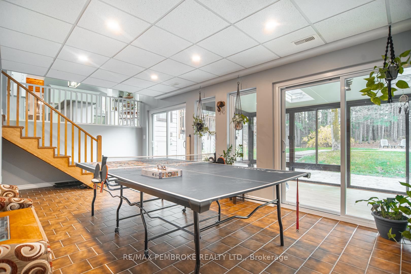 Photo 23 of 177 Sylvan Drive, Petawawa, Petawawa — HOMEH