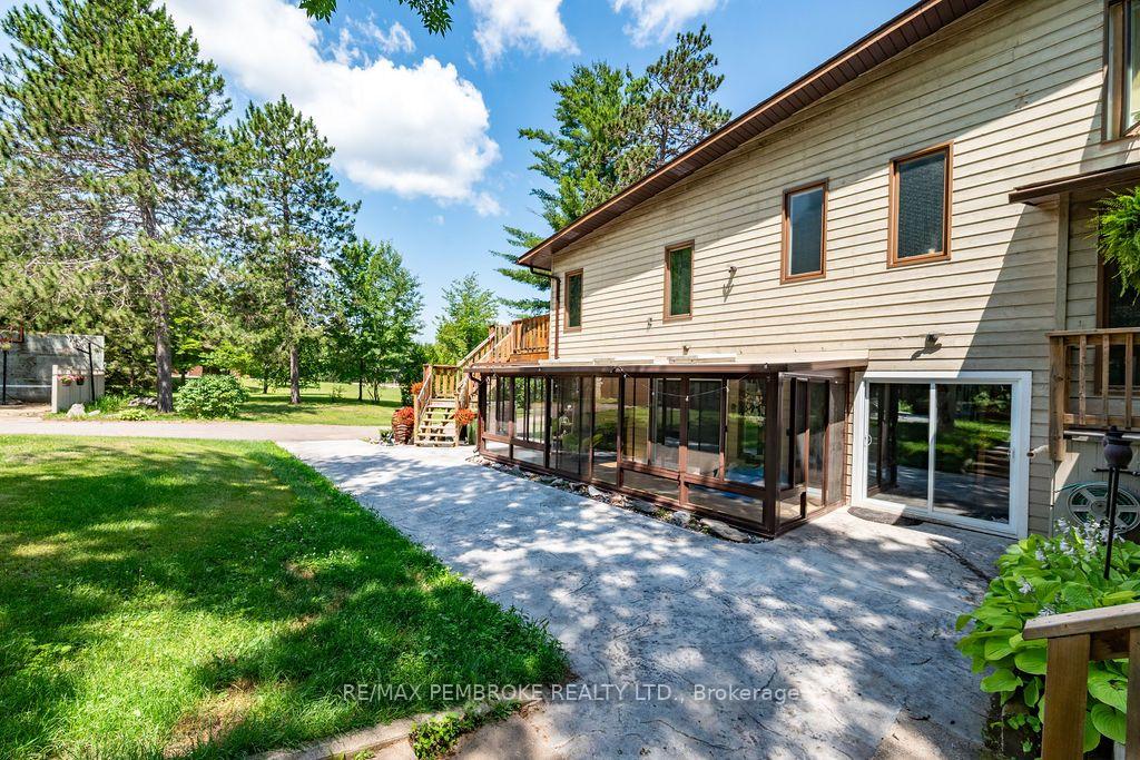 Photo 41 of 177 Sylvan Drive, Petawawa, Petawawa — HOMEH