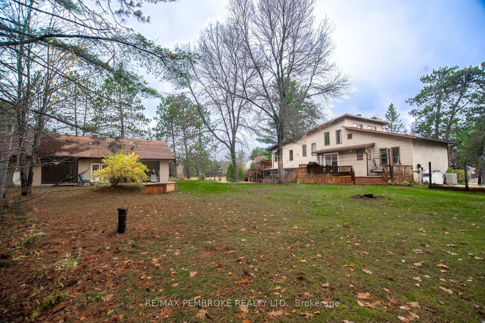 Photo 52 of 177 Sylvan Drive, Petawawa, Petawawa — HOMEH