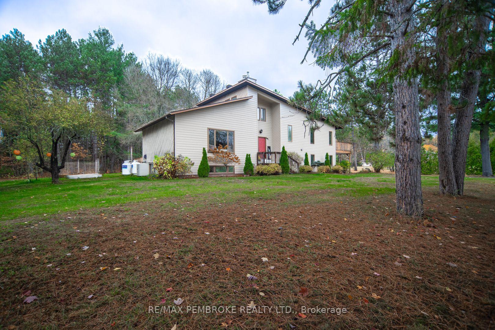 Photo 53 of 177 Sylvan Drive, Petawawa, Petawawa — HOMEH