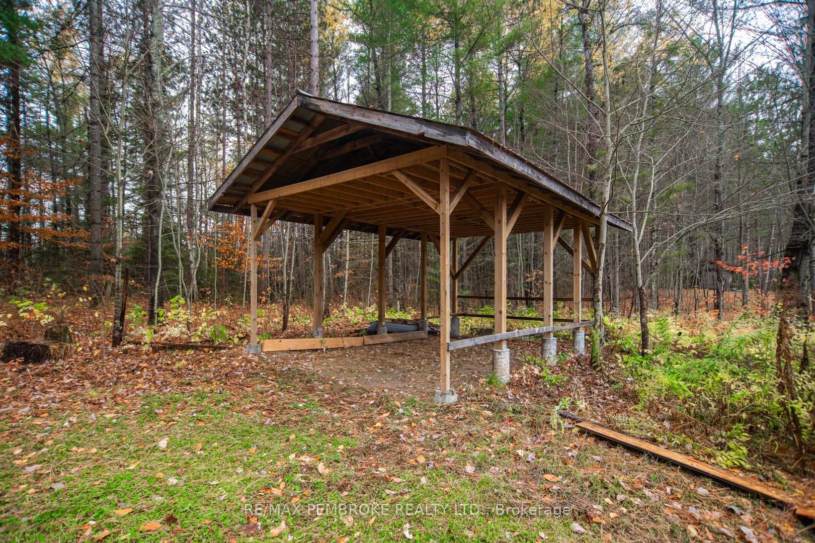 Photo 59 of 177 Sylvan Drive, Petawawa, Petawawa — HOMEH