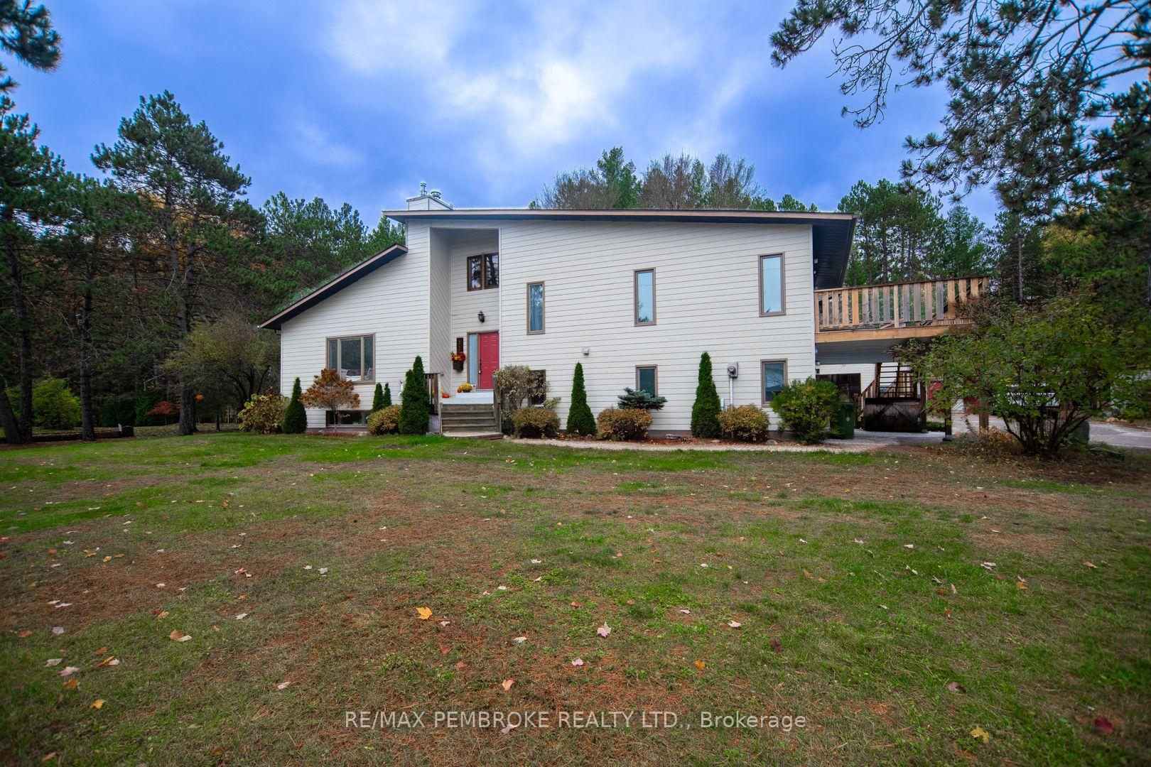 Photo 65 of 177 Sylvan Drive, Petawawa, Petawawa — HOMEH