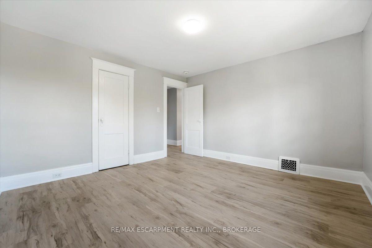Photo 21 of Unit Main, 3 Carleton Street S, Thorold, Thorold Downtown — HOMEH
