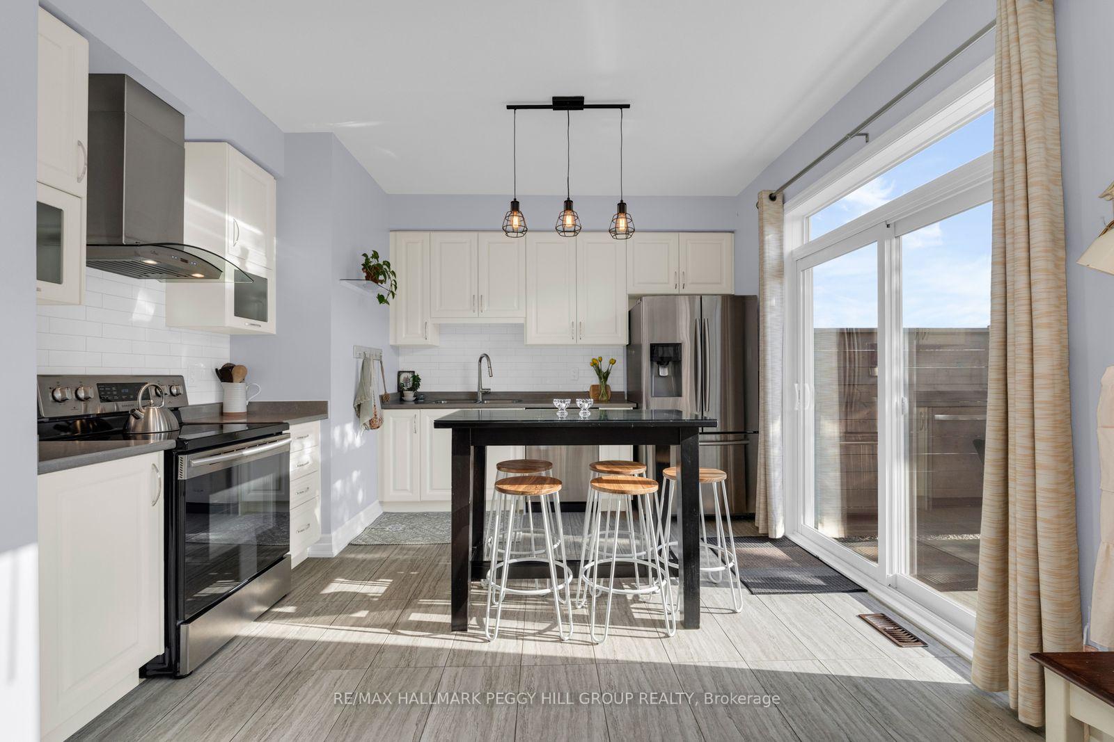 Photo 2 of 164 Wagner Crescent, Essa, Angus — HOMEH