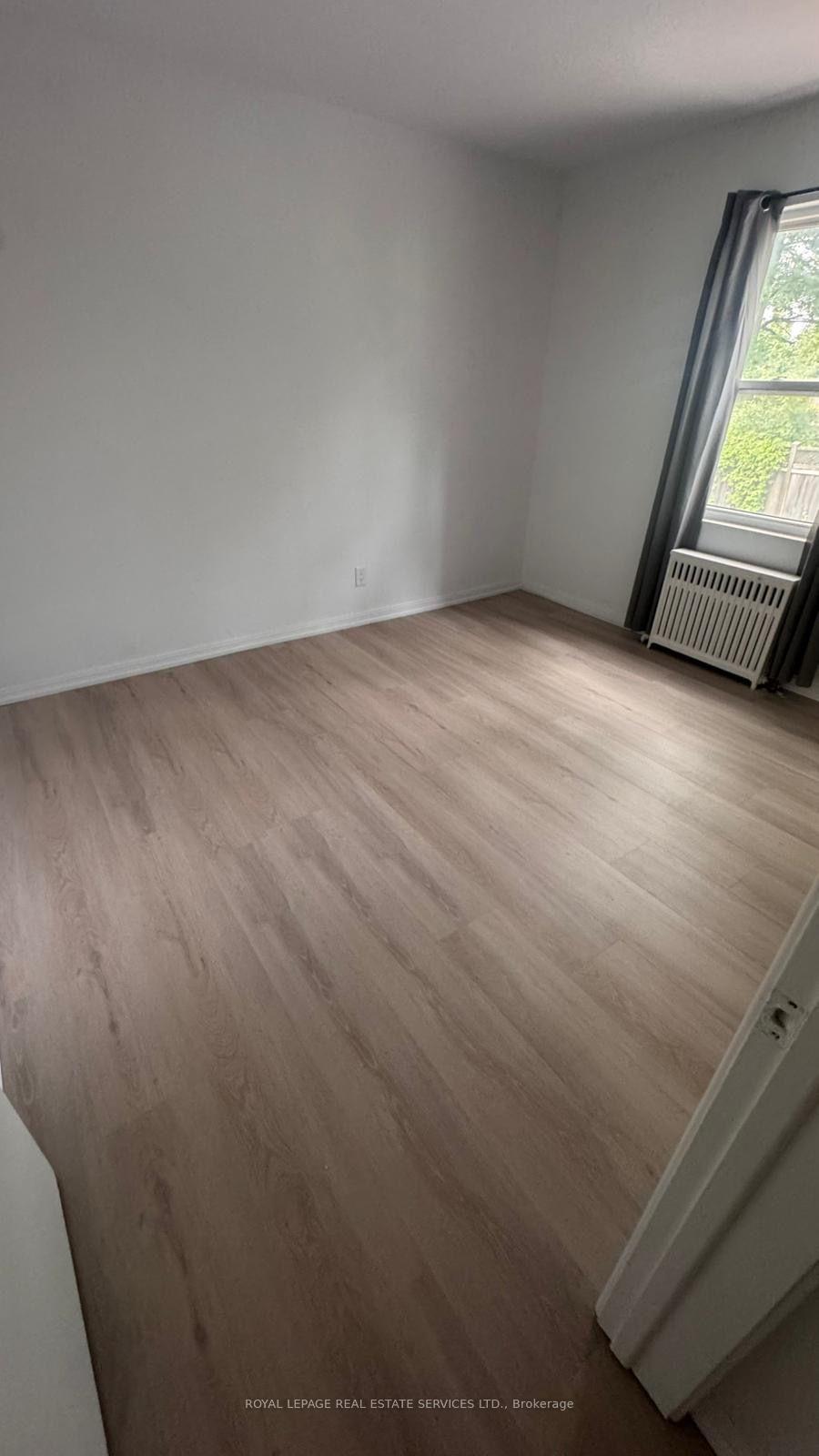 Photo 2 of Unit 203, 55A Long Branch Avenue, Etobicoke, Long Branch — HOMEH