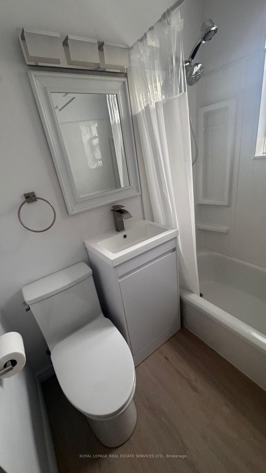 Photo 3 of Unit 203, 55A Long Branch Avenue, Etobicoke, Long Branch — HOMEH