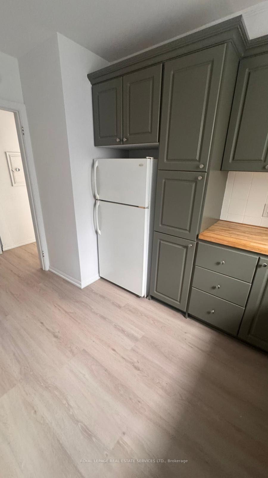 Photo 6 of Unit 203, 55A Long Branch Avenue, Etobicoke, Long Branch — HOMEH