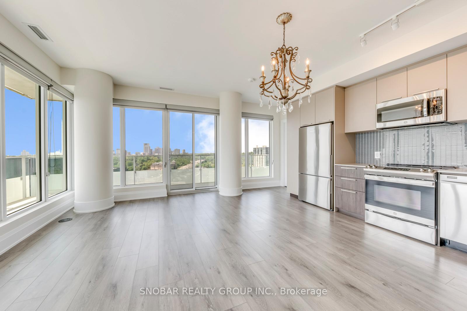 Photo 9 of Unit 1108, 20 Brin Drive, Etobicoke, Edenbridge-Humber Valley — HOMEH