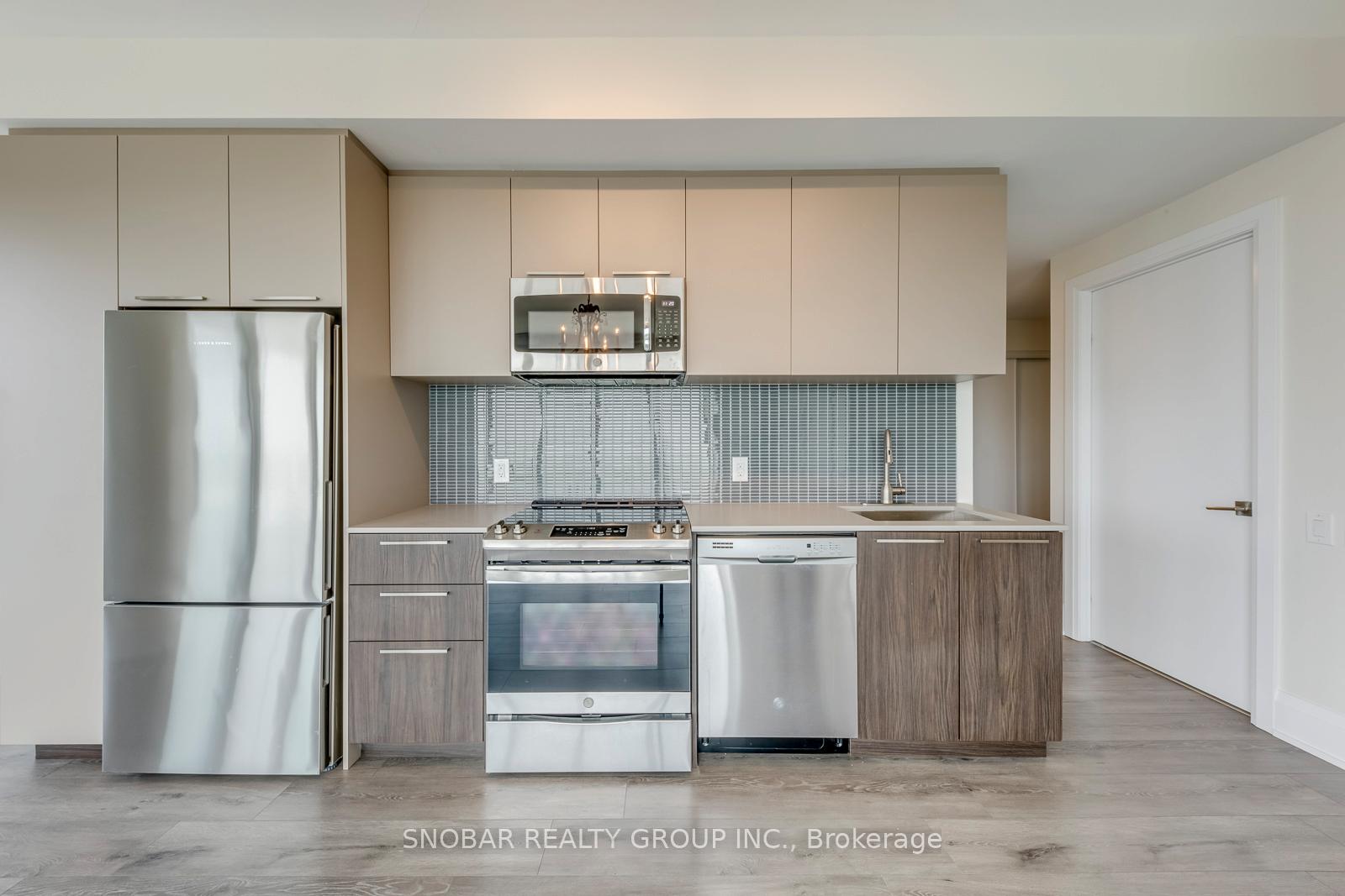 Photo 14 of Unit 1108, 20 Brin Drive, Etobicoke, Edenbridge-Humber Valley — HOMEH