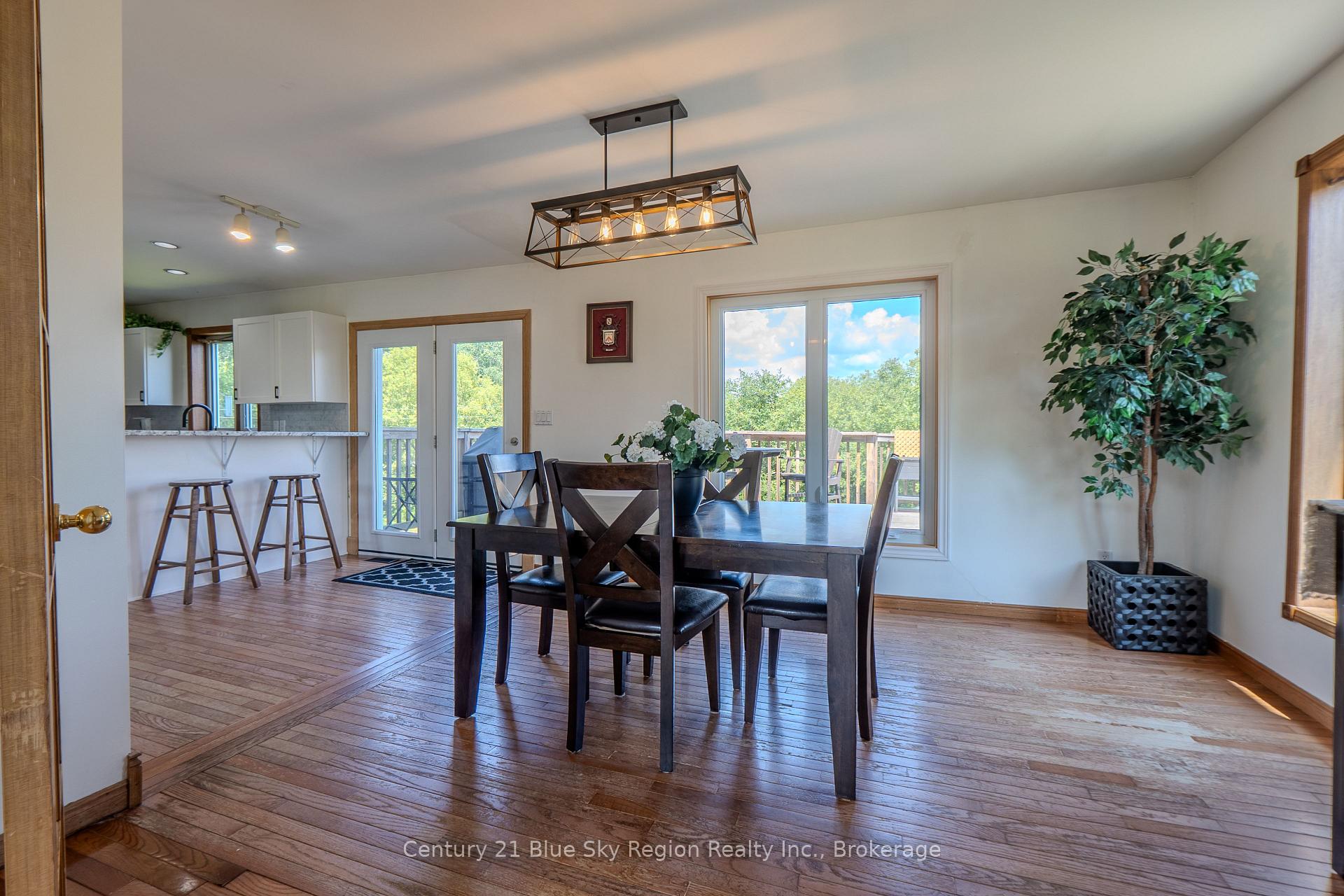 Photo 12 of 1033 Centennial Crescent, East Ferris — HOMEH