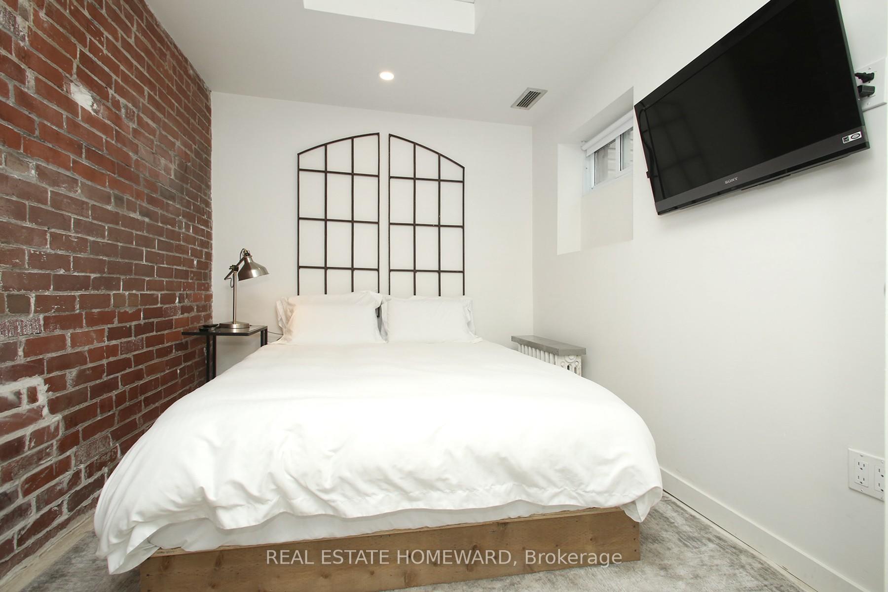 Photo 10 of 147 Boston Avenue, Toronto, South Riverdale — HOMEH