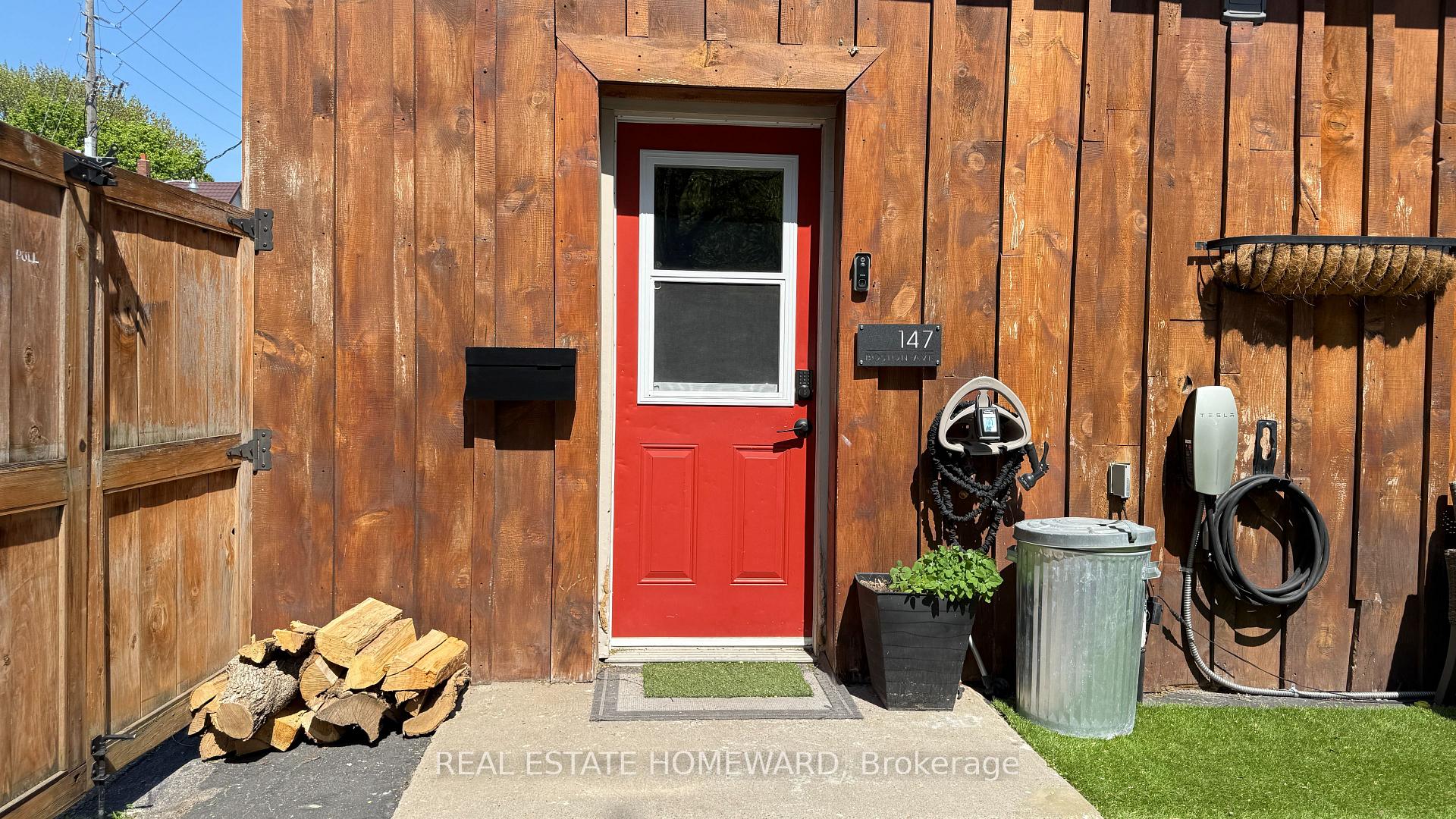 Photo 15 of 147 Boston Avenue, Toronto, South Riverdale — HOMEH