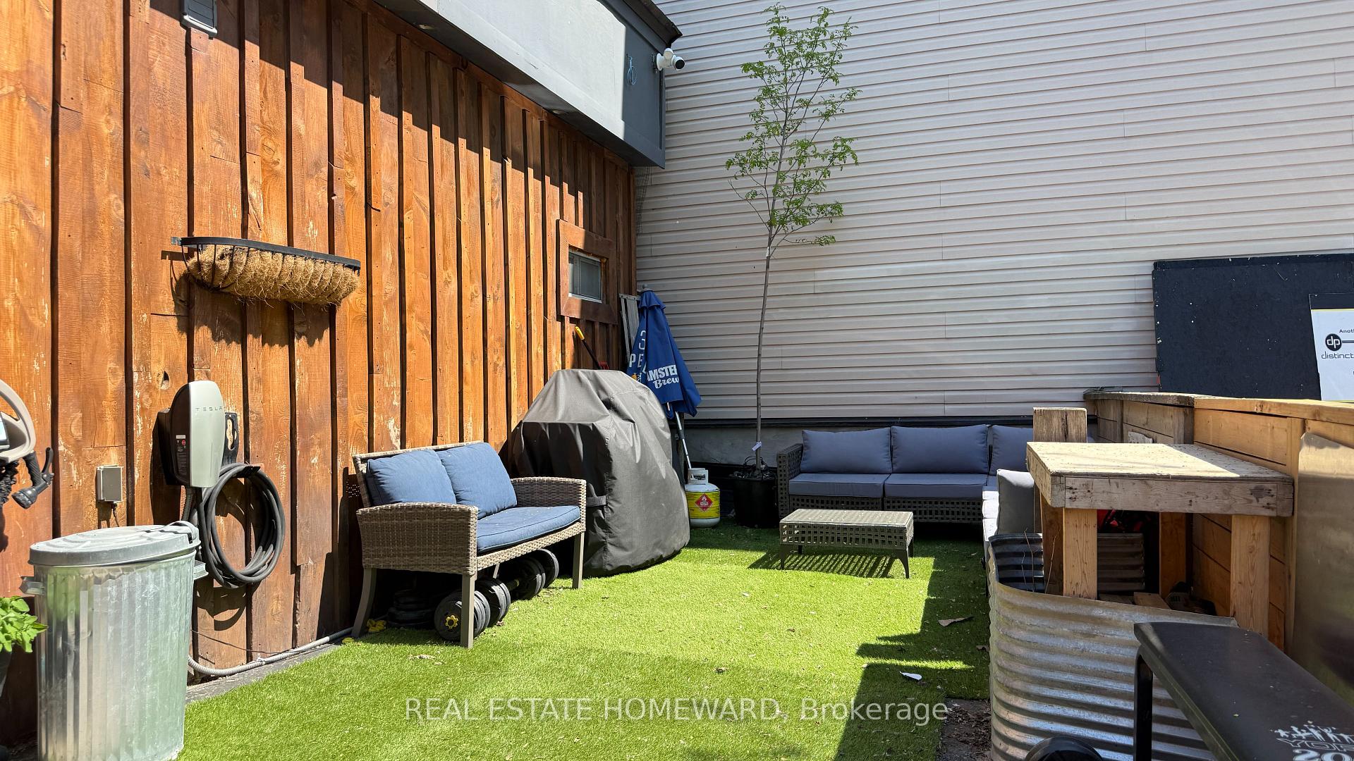 Photo 18 of 147 Boston Avenue, Toronto, South Riverdale — HOMEH