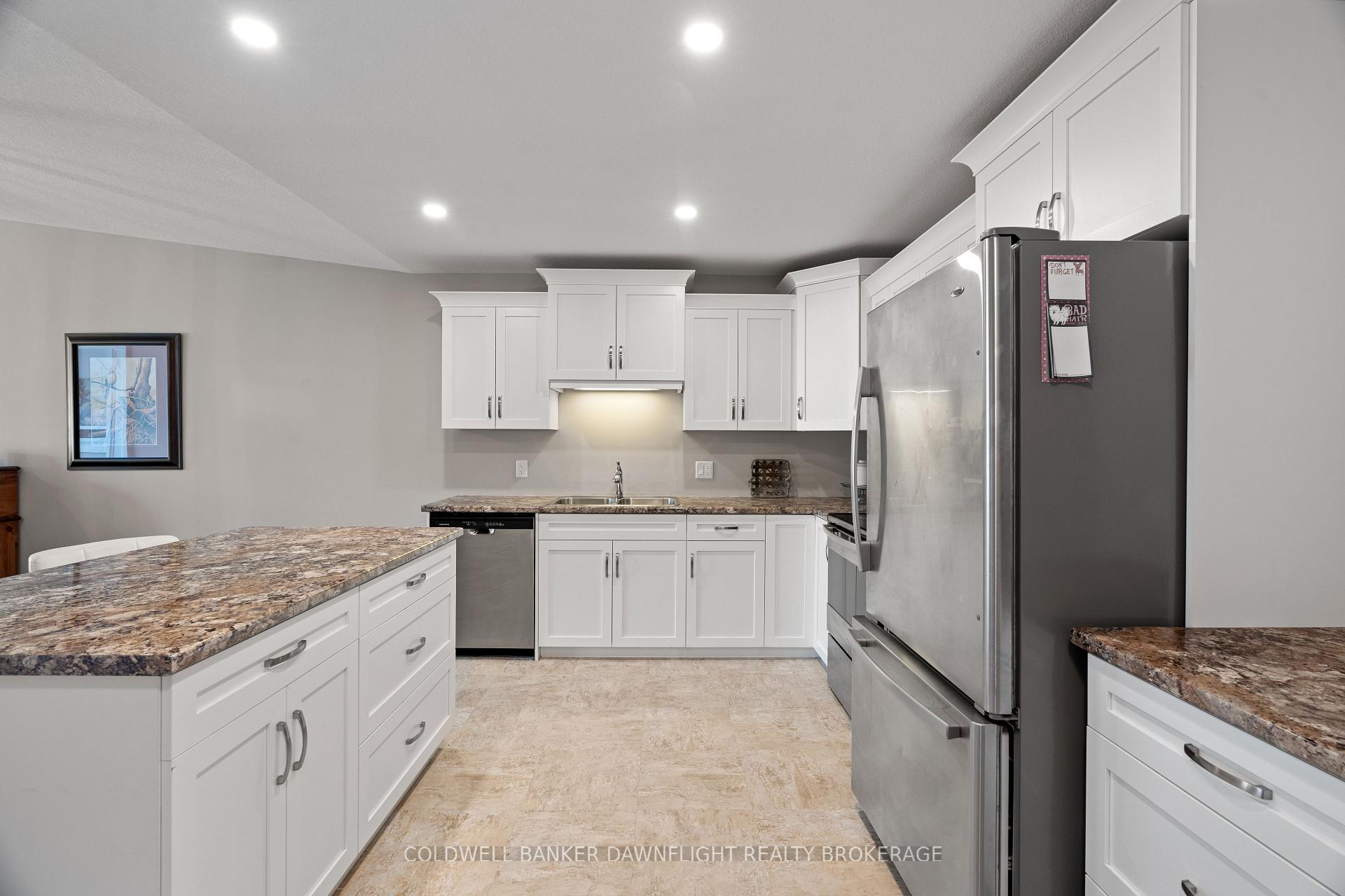 Photo 10 of 40 Devon Drive, South Huron, Exeter — HOMEH