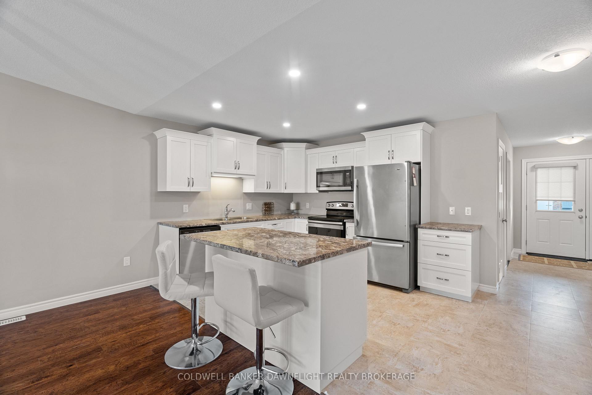 Photo 11 of 40 Devon Drive, South Huron, Exeter — HOMEH