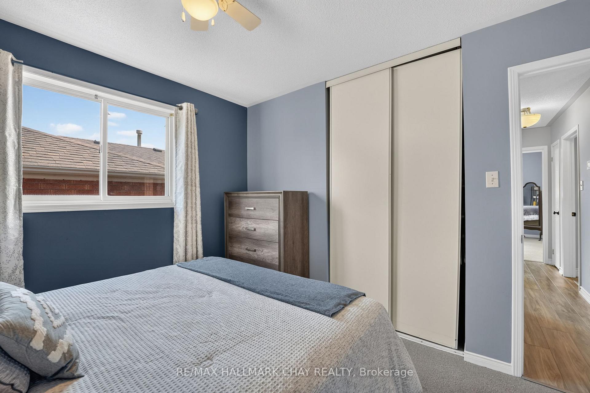 Photo 27 of 41 Hodgson Drive, Barrie, Northwest — HOMEH
