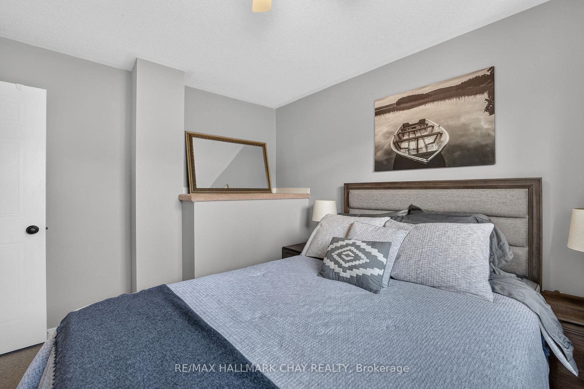 Photo 28 of 41 Hodgson Drive, Barrie, Northwest — HOMEH