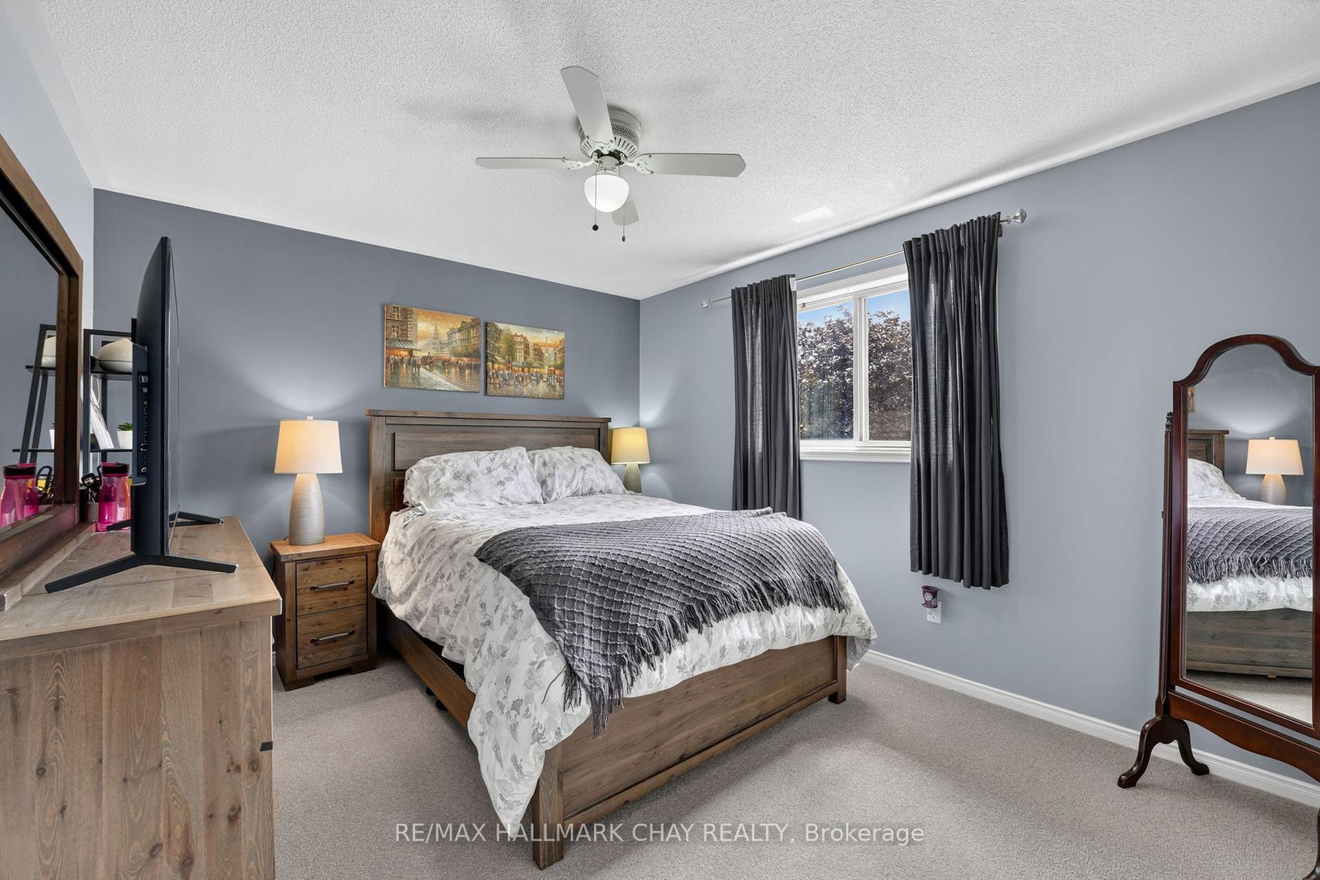 Photo 31 of 41 Hodgson Drive, Barrie, Northwest — HOMEH