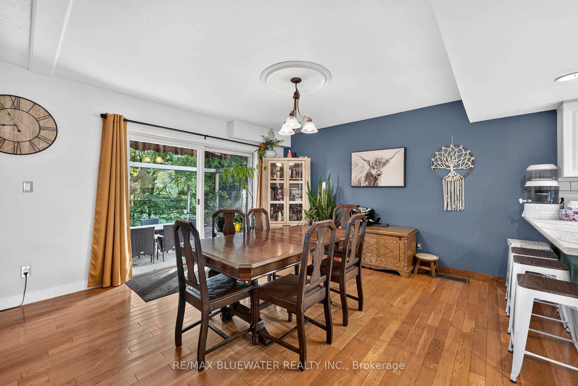 Photo 8 of 177 Toronto Street, West Perth, Mitchell — HOMEH