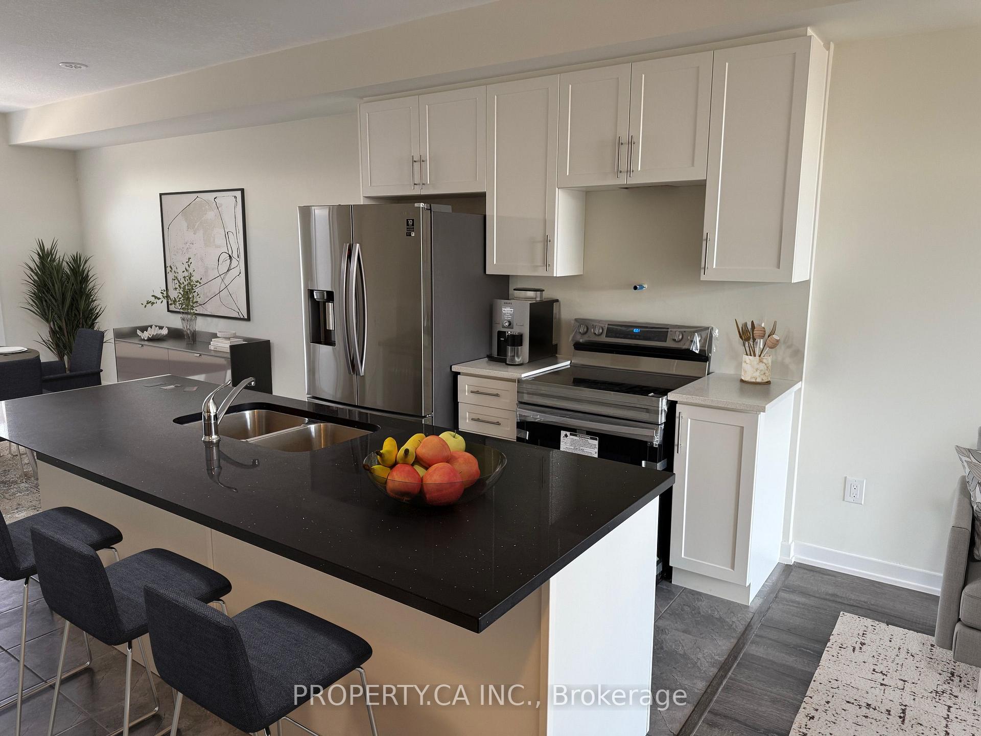 Photo 4 of Unit 9, 590 North Service Road, Hamilton, Lakeshore — HOMEH