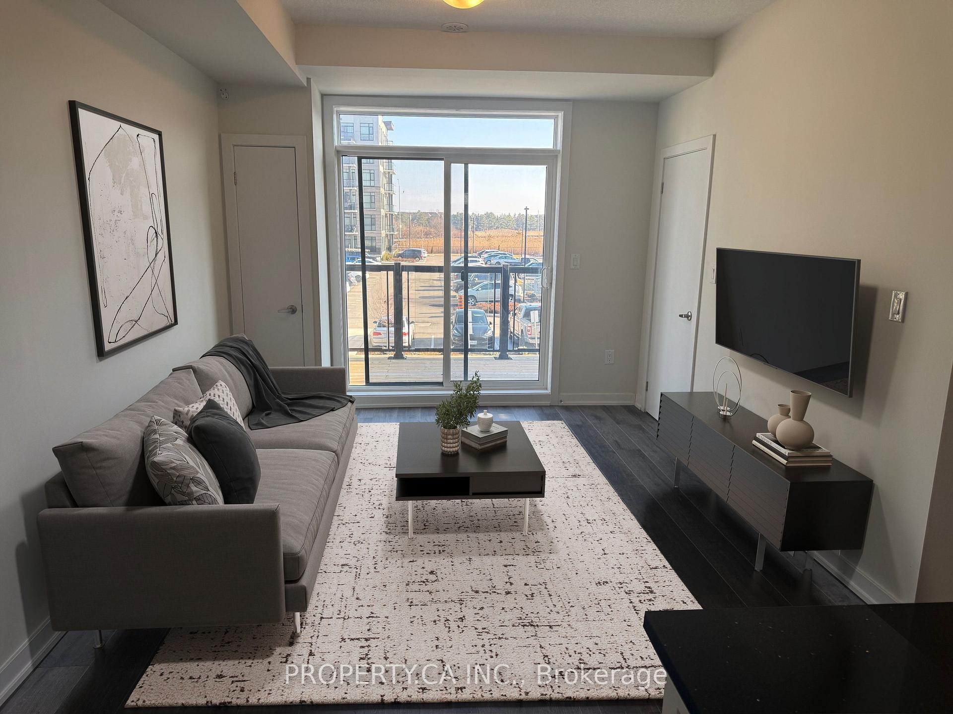 Photo 6 of Unit 9, 590 North Service Road, Hamilton, Lakeshore — HOMEH