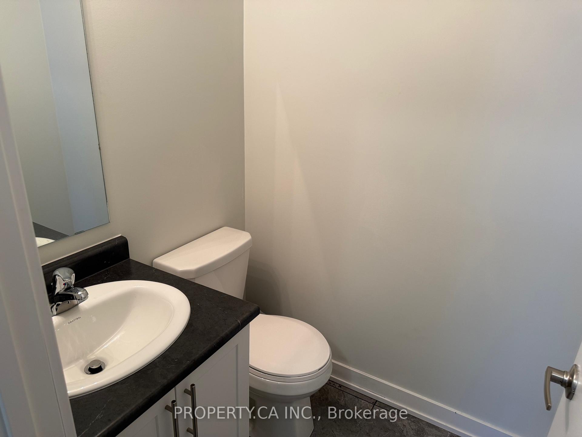 Photo 9 of Unit 9, 590 North Service Road, Hamilton, Lakeshore — HOMEH