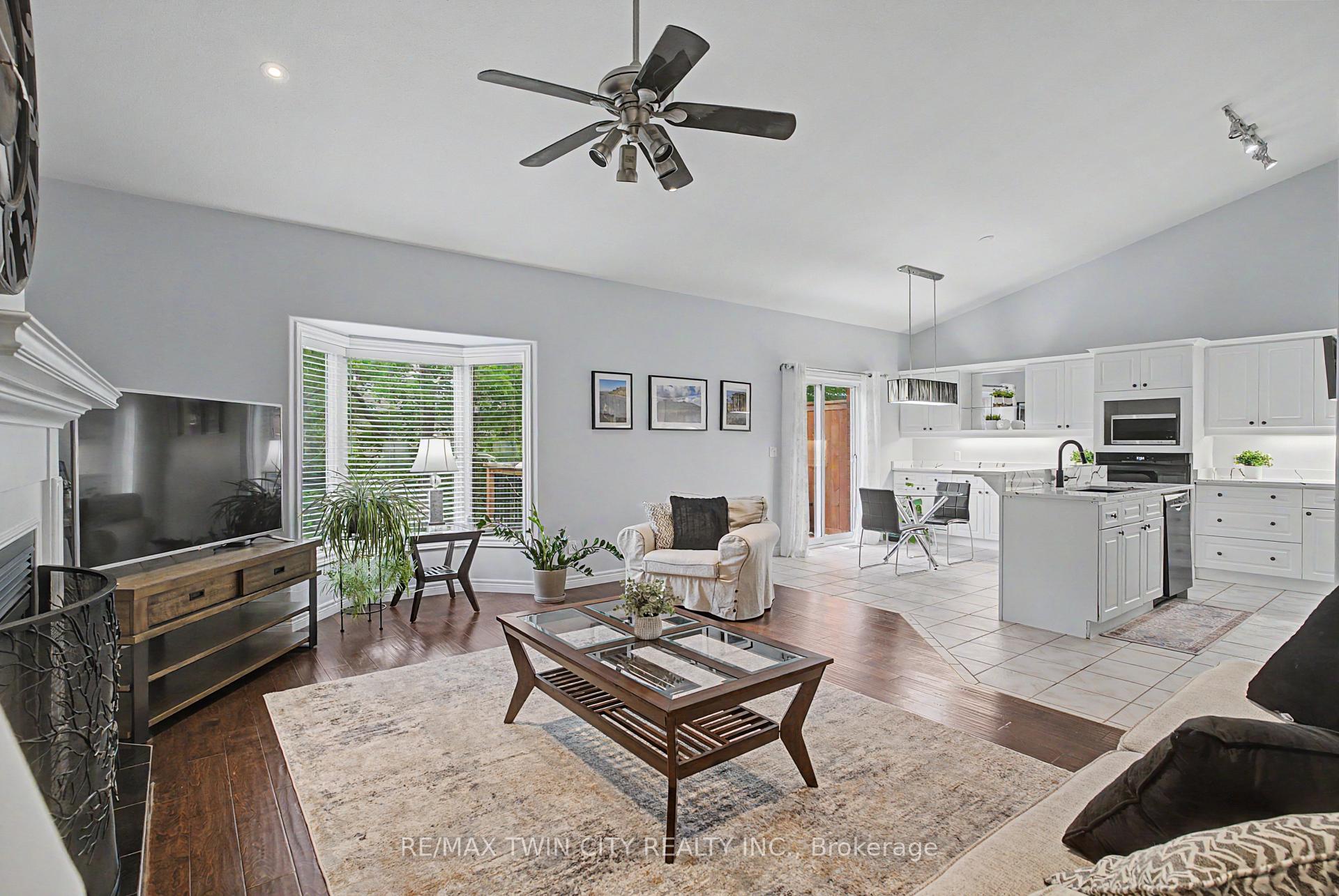 Photo 7 of Unit 3, 24 Hardy Road, Brantford, Ava Rd — HOMEH