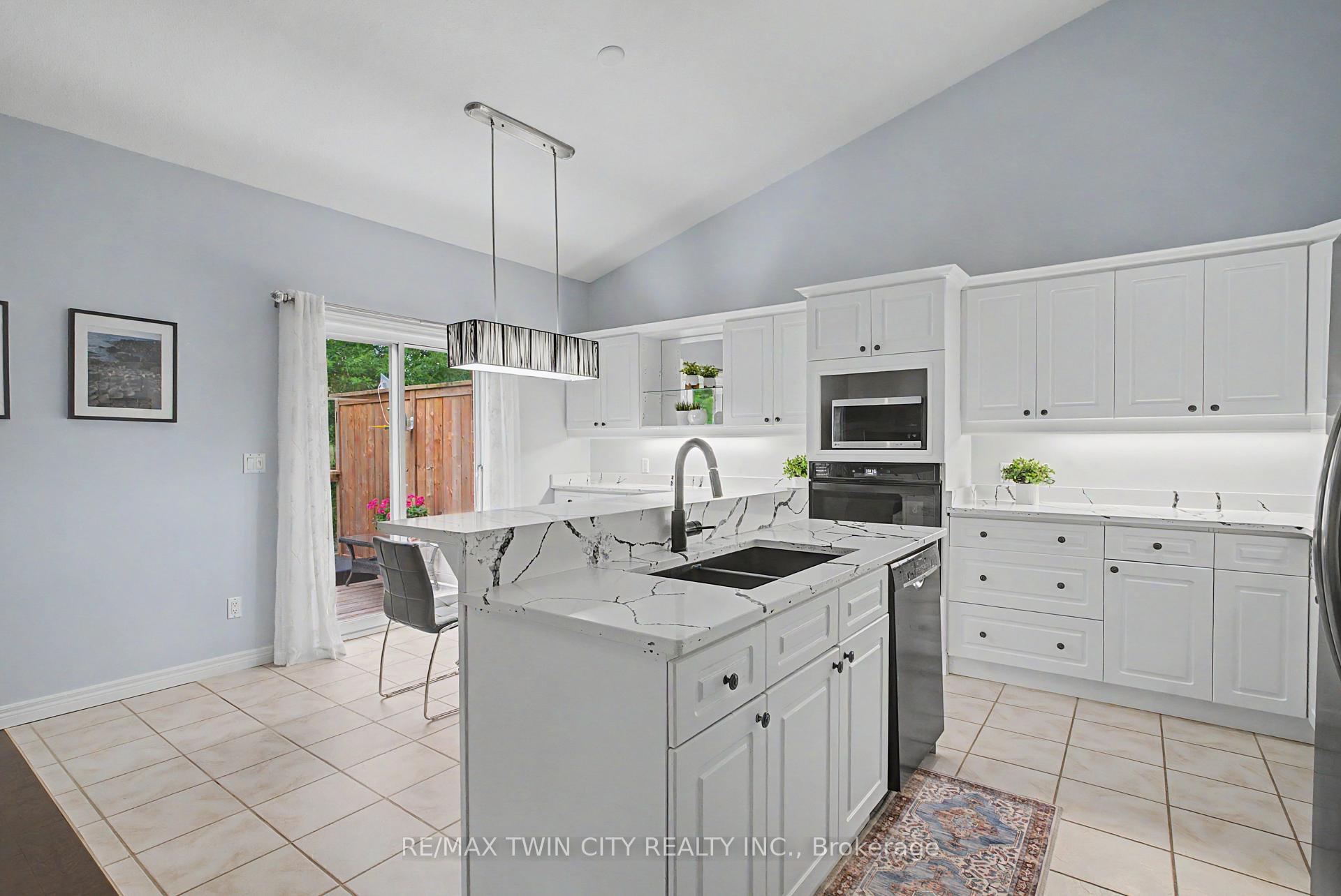 Photo 9 of Unit 3, 24 Hardy Road, Brantford, Ava Rd — HOMEH