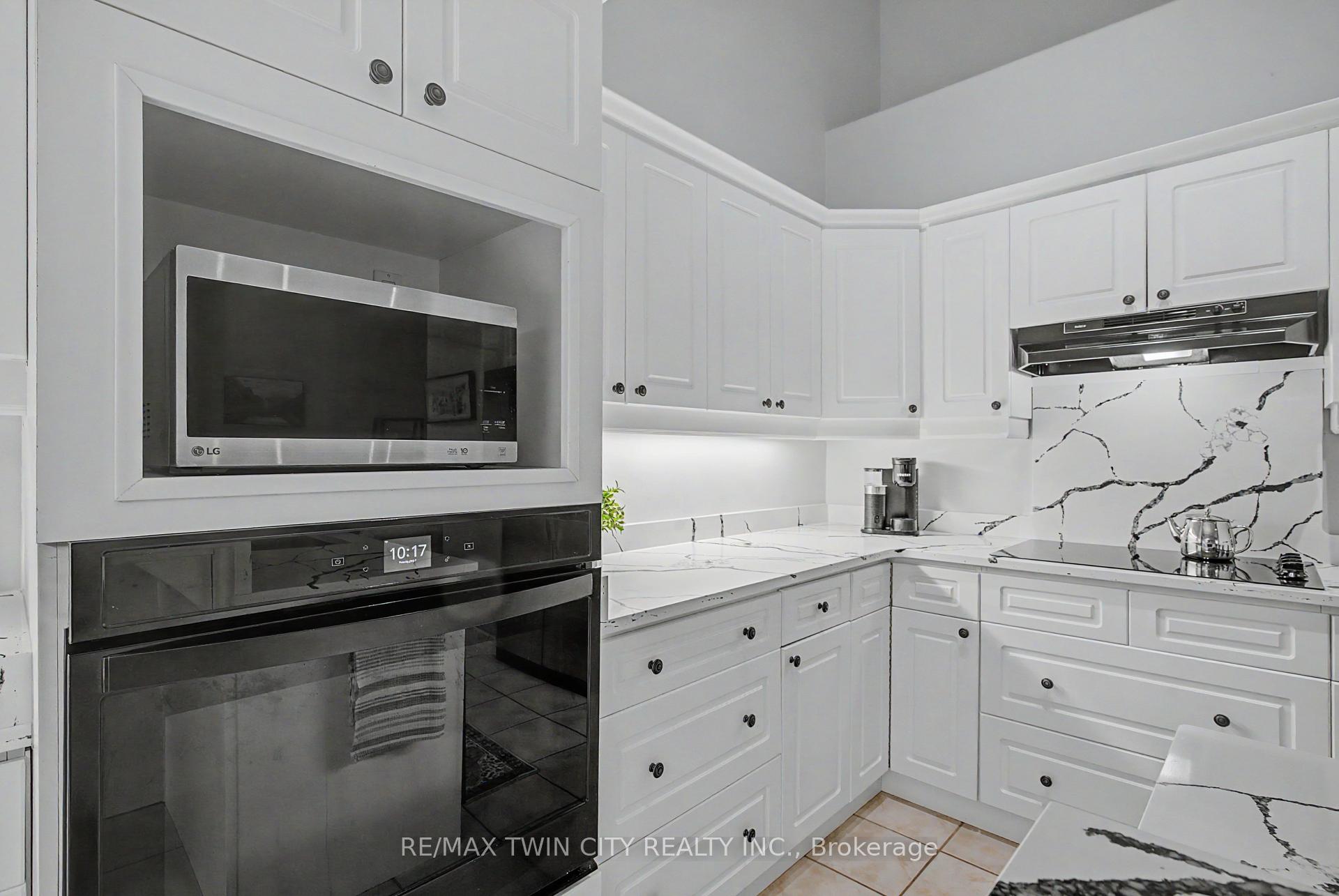 Photo 11 of Unit 3, 24 Hardy Road, Brantford, Ava Rd — HOMEH