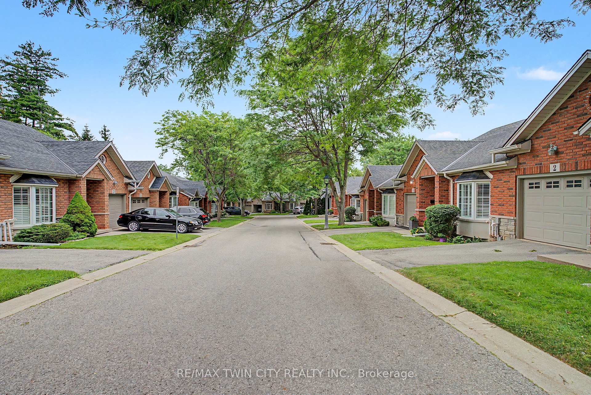 Photo 33 of Unit 3, 24 Hardy Road, Brantford, Ava Rd — HOMEH