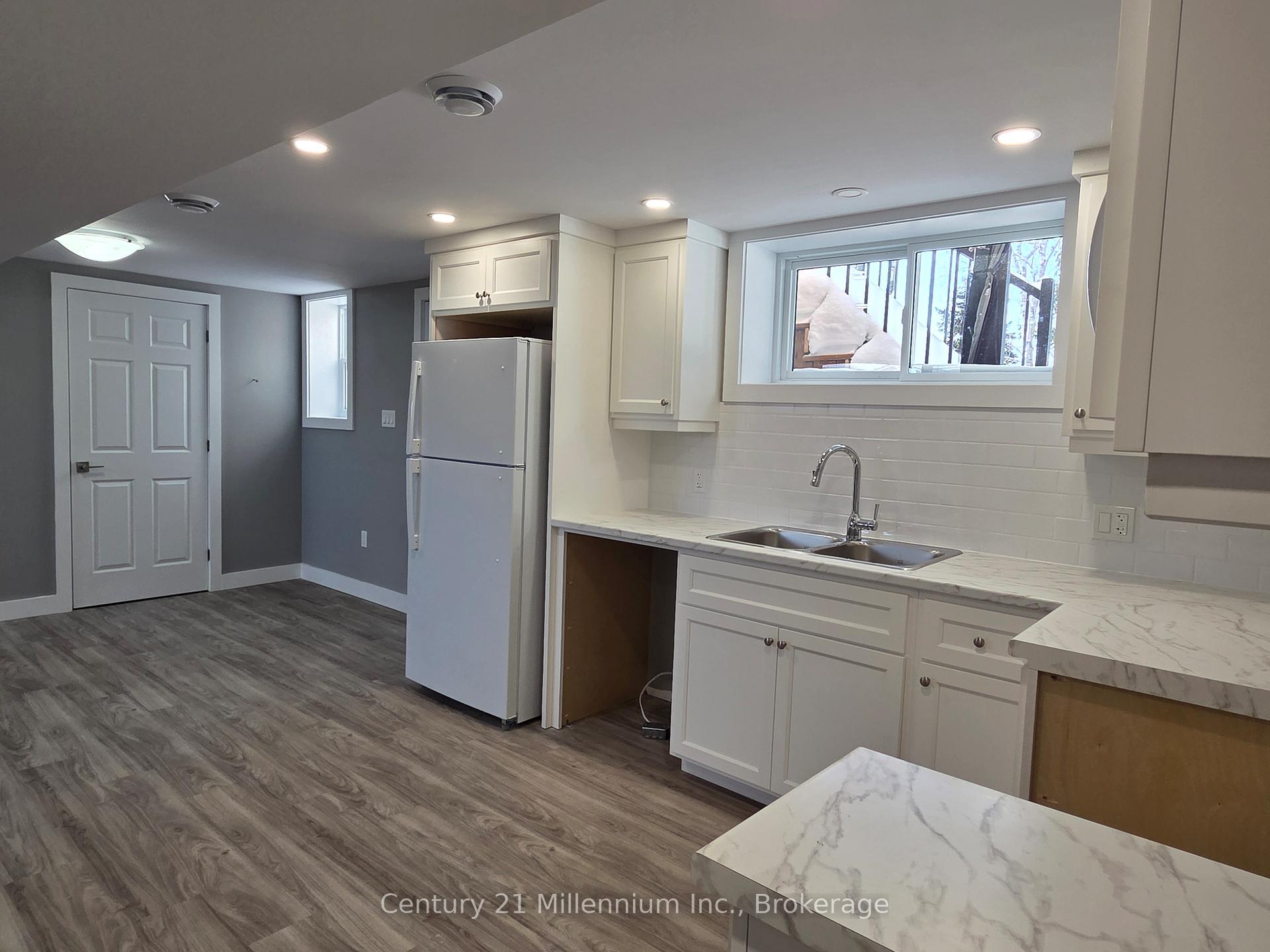 Photo 2 of Unit Unit 2, 398 Kingsway Street E, Kincardine — HOMEH