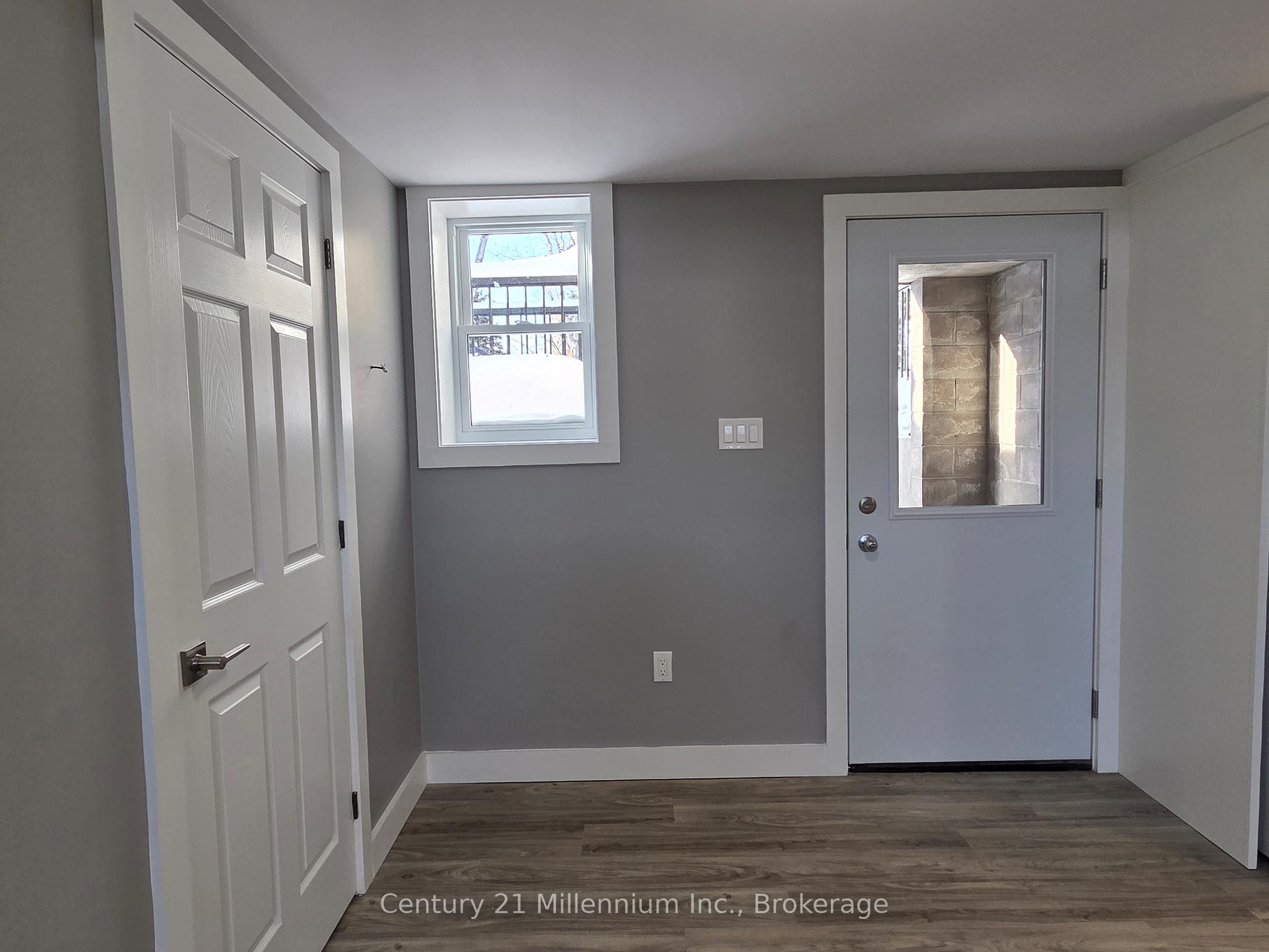 Photo 6 of Unit Unit 2, 398 Kingsway Street E, Kincardine — HOMEH