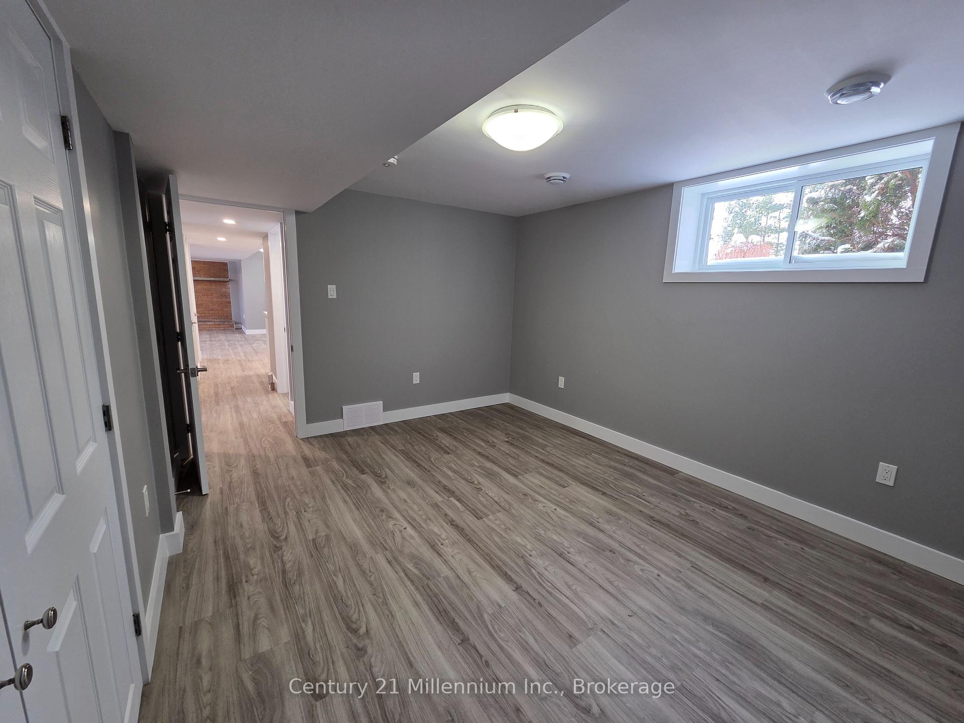 Photo 13 of Unit Unit 2, 398 Kingsway Street E, Kincardine — HOMEH