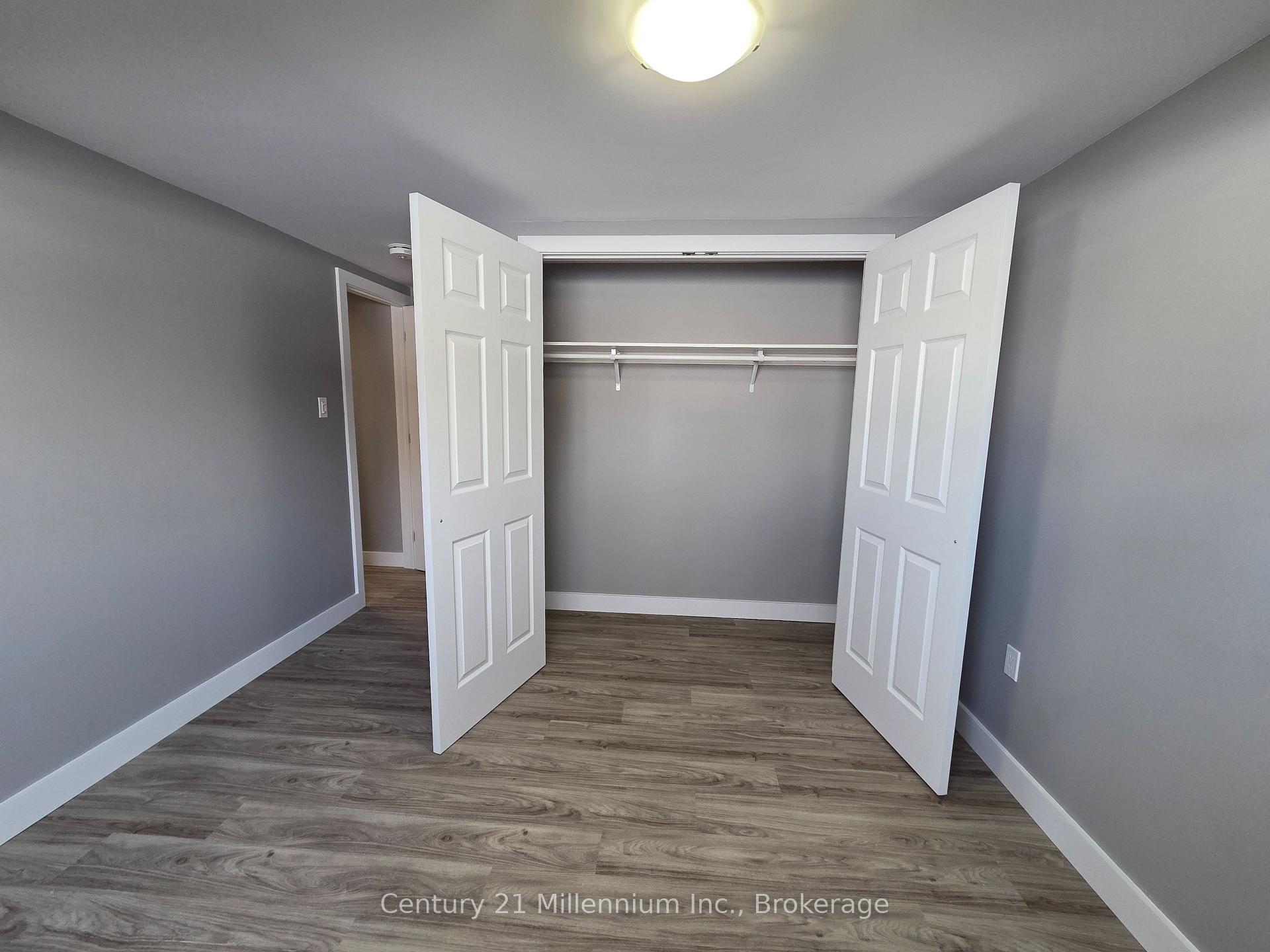 Photo 15 of Unit Unit 2, 398 Kingsway Street E, Kincardine — HOMEH