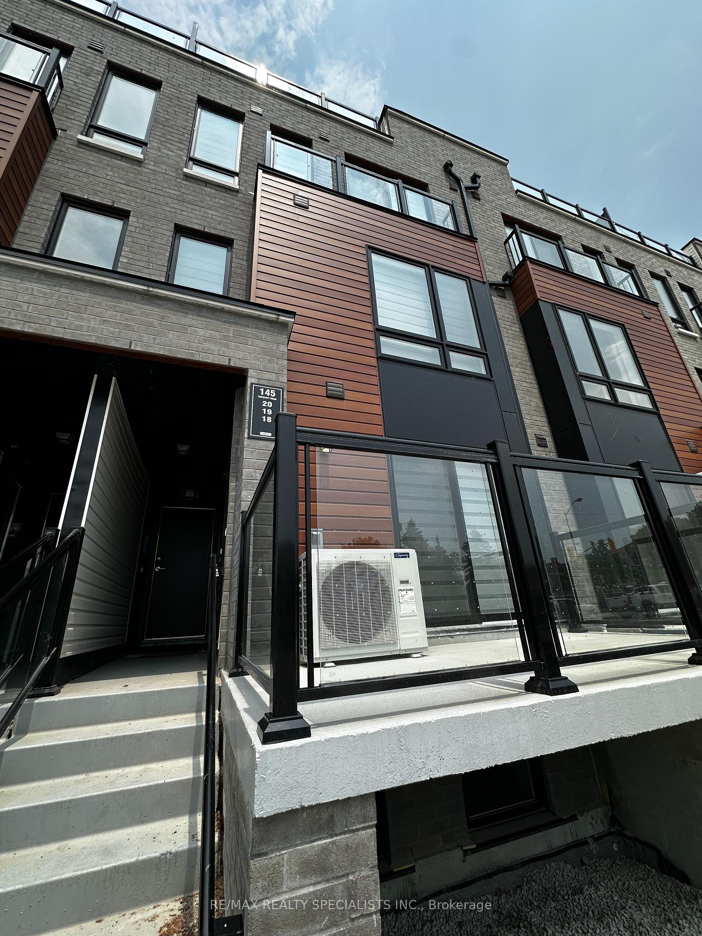 Front of Unit 18, 145 Tapscott Road