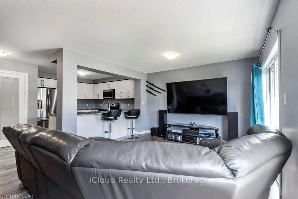 Photo 12 of 122 Summit Ridge Drive, Guelph, Grange Road — HOMEH