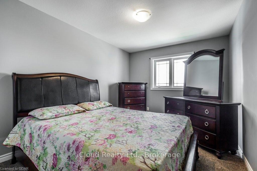 Photo 17 of 122 Summit Ridge Drive, Guelph, Grange Road — HOMEH