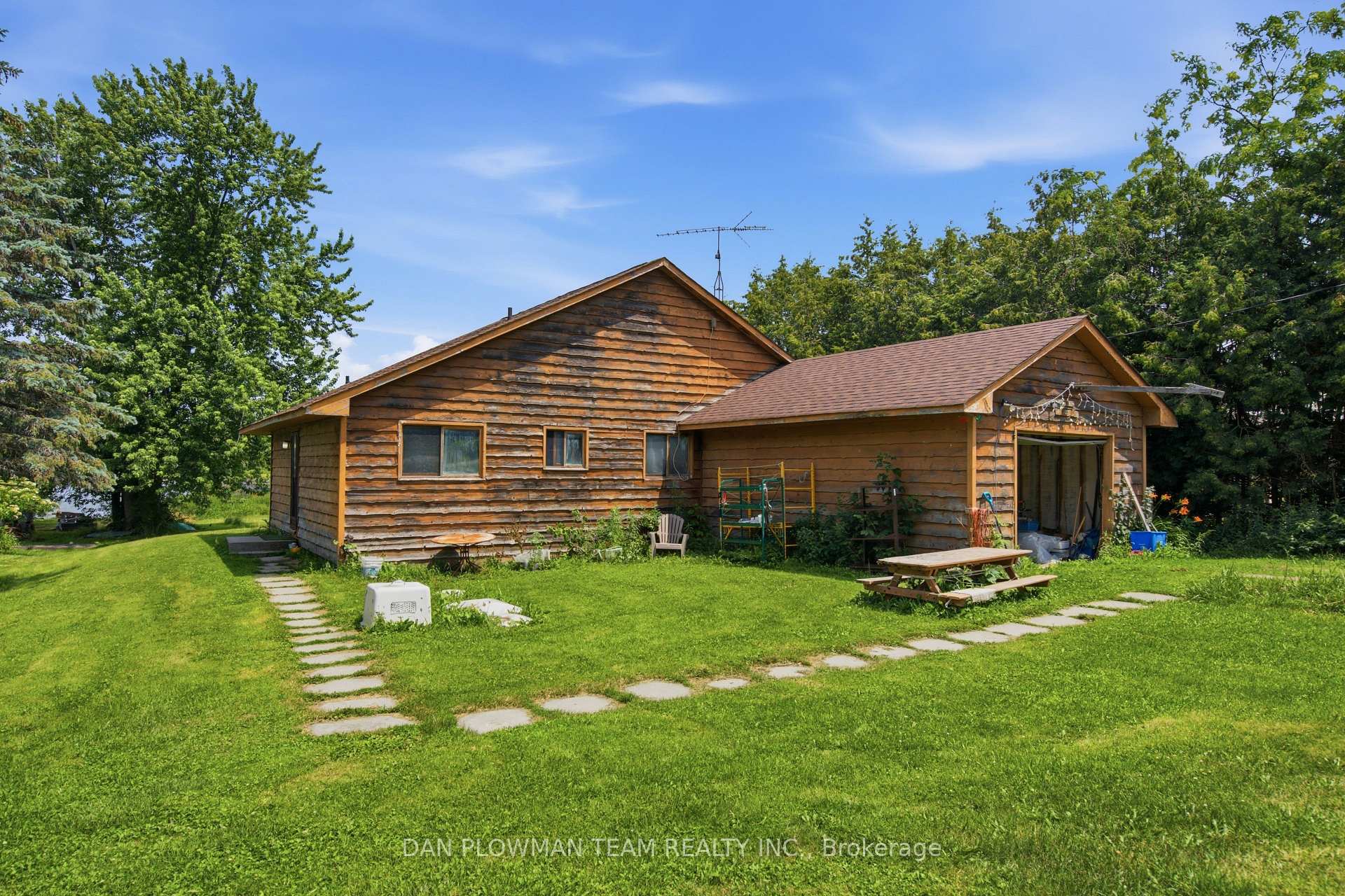 Photo 29 of 27 Park Street, Scugog, Rural Scugog — HOMEH