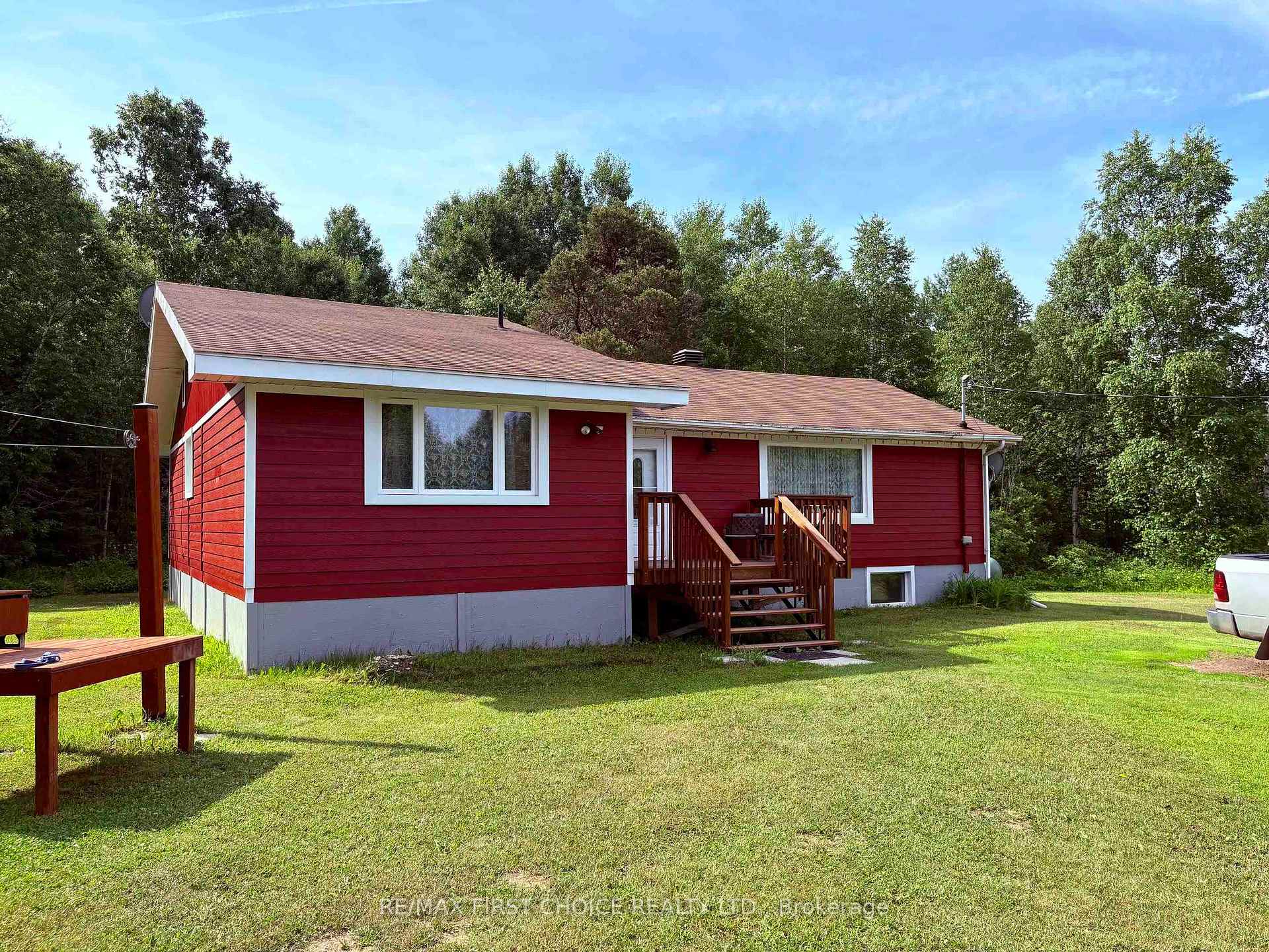 Photo 1 of 150 Captain Rd, Thunder Bay Remote Area — HOMEH