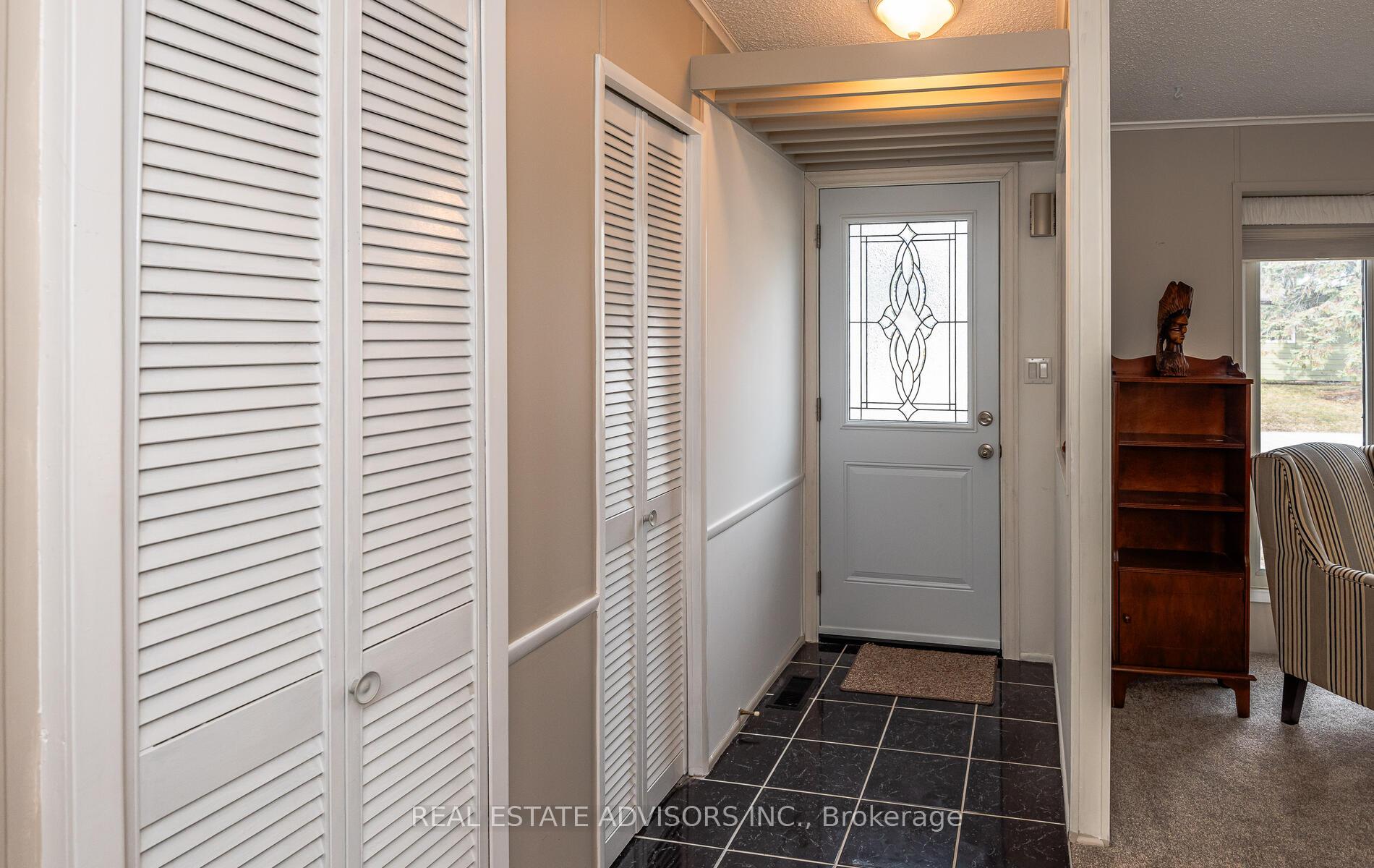 Photo 5 of 50 Juno Crescent, Georgina, Sutton & Jackson's Point — HOMEH