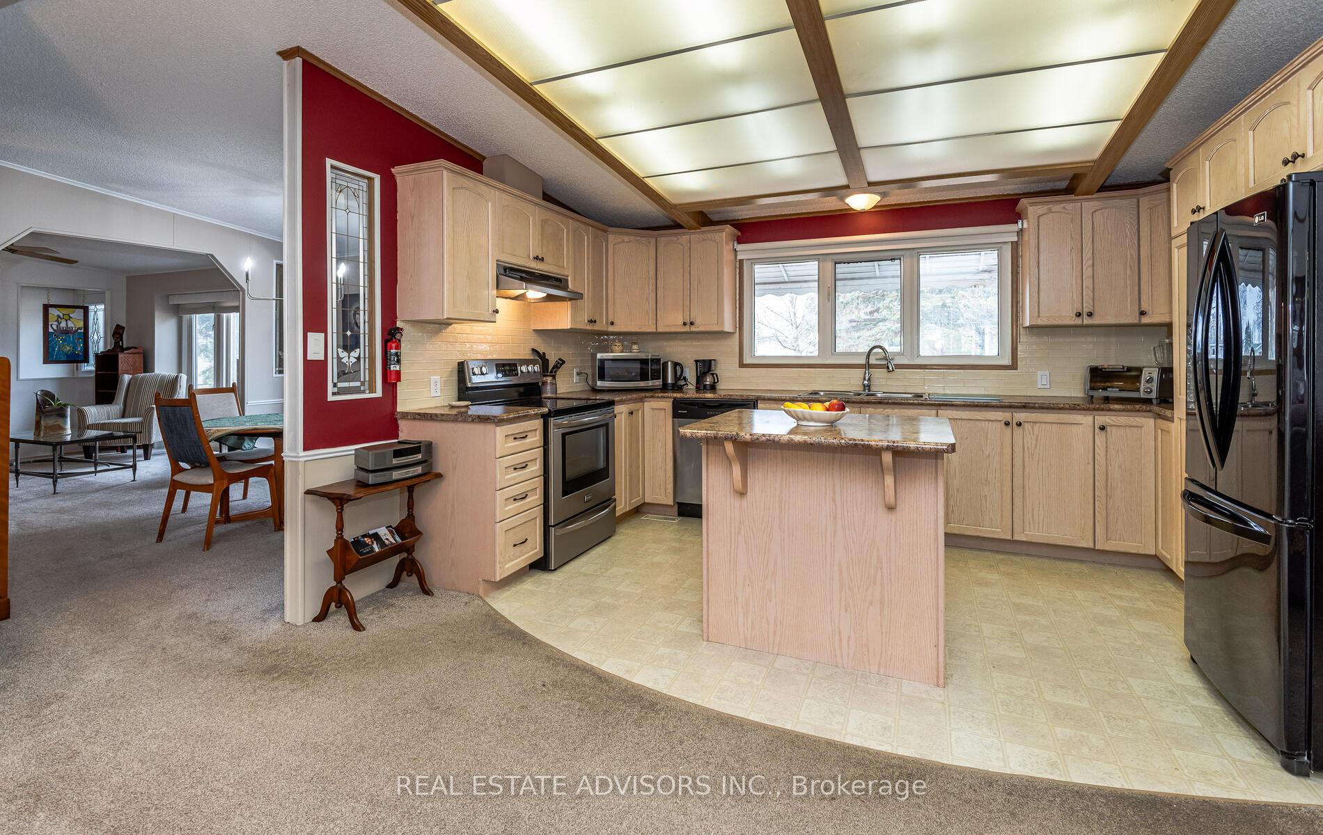 Photo 12 of 50 Juno Crescent, Georgina, Sutton & Jackson's Point — HOMEH