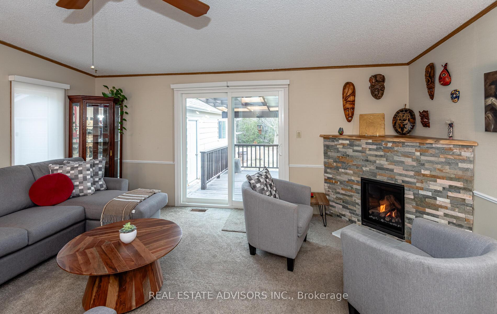 Photo 19 of 50 Juno Crescent, Georgina, Sutton & Jackson's Point — HOMEH