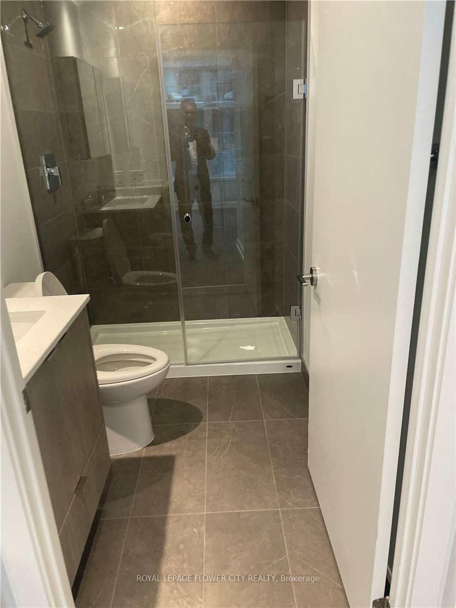 Photo 5 of Unit 1805, 1928 Lakeshore Boulevard W, Toronto, High Park-Swansea — HOMEH