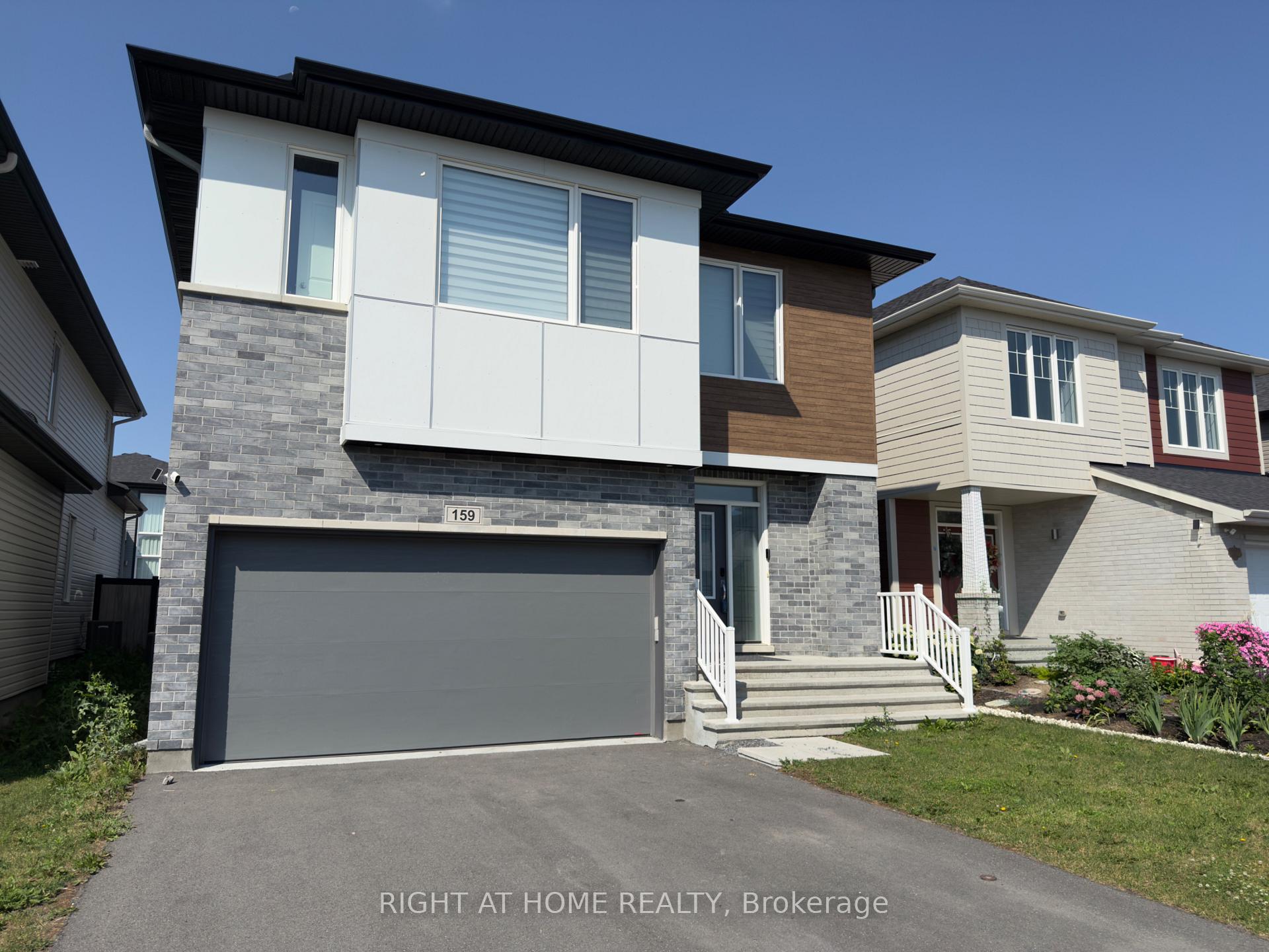 Front of 159 Boulonnais Grove