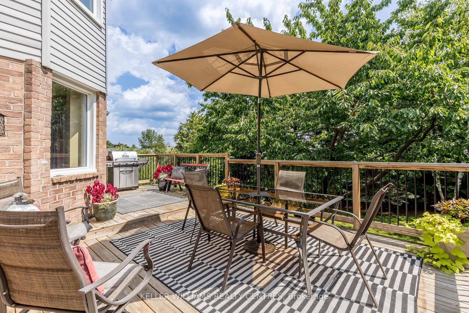 Photo 18 of 15 Beatty Crescent, Aurora, Aurora Highlands — HOMEH