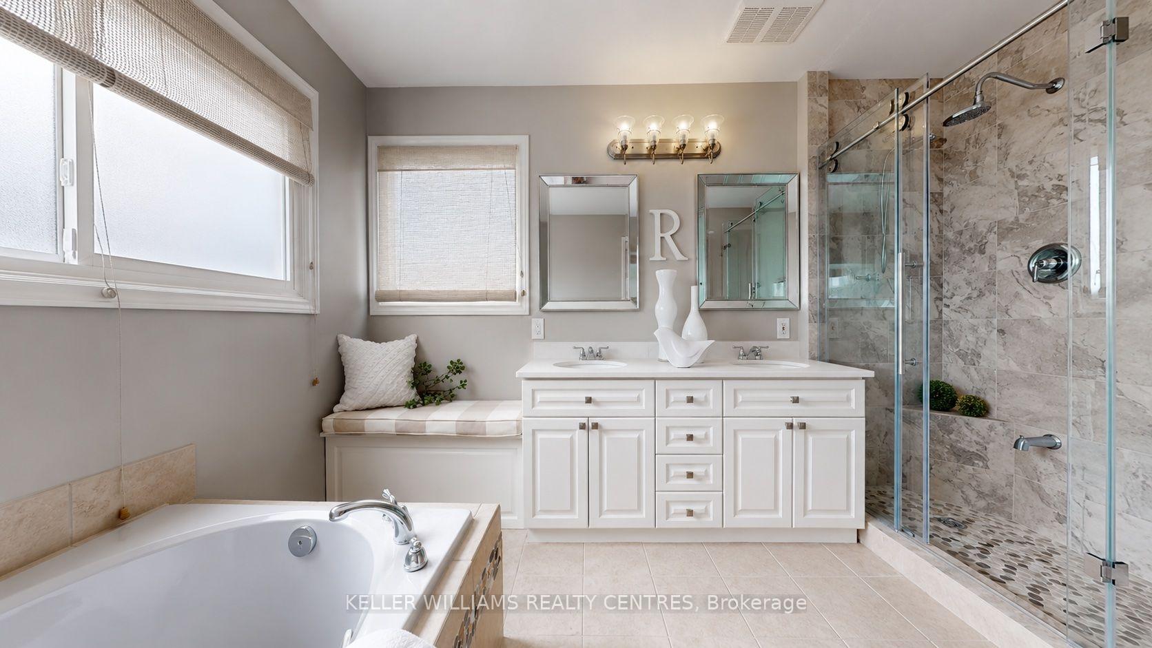 Photo 24 of 15 Beatty Crescent, Aurora, Aurora Highlands — HOMEH